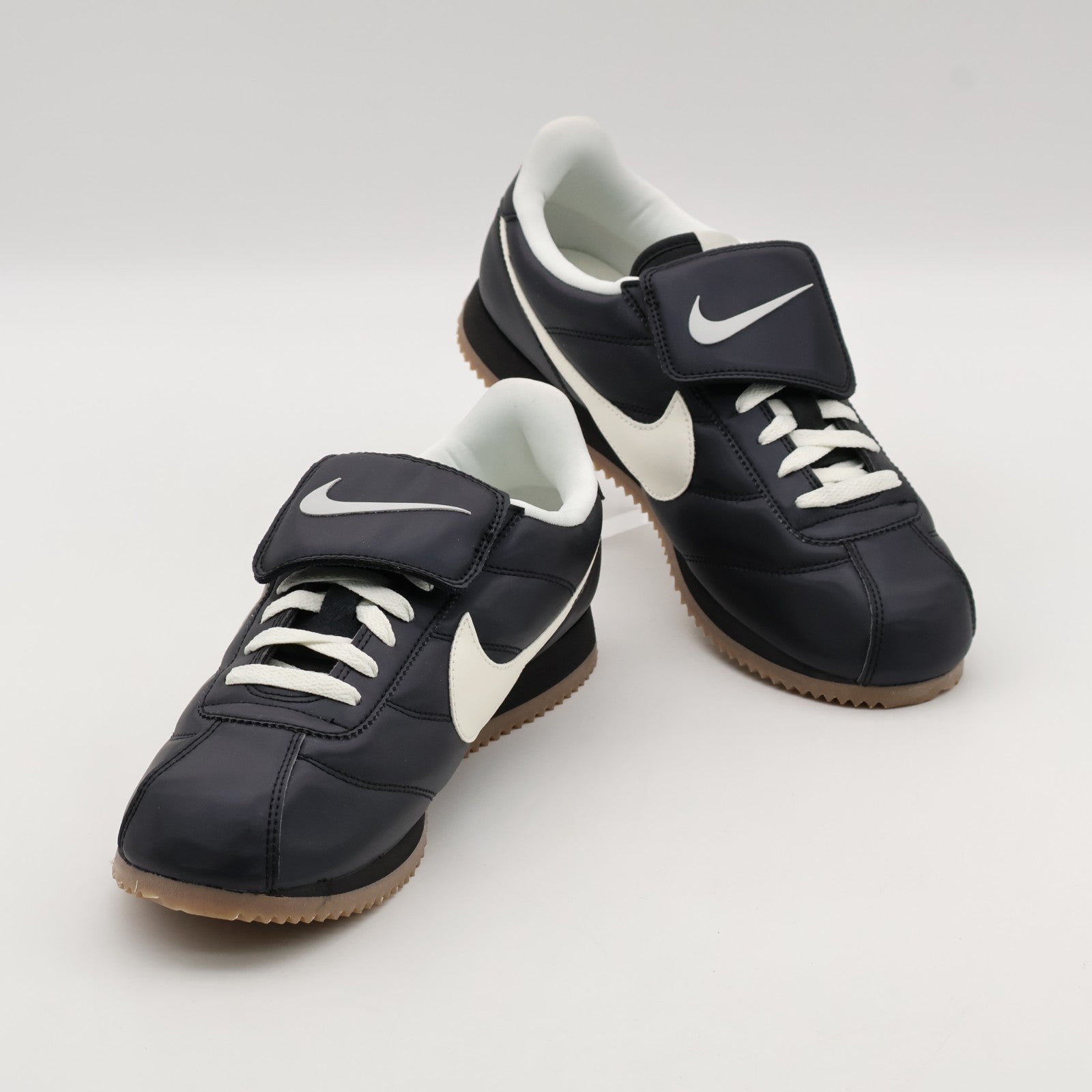 IM4843-010 Nike Cortez SE Tiempo (Men's)
