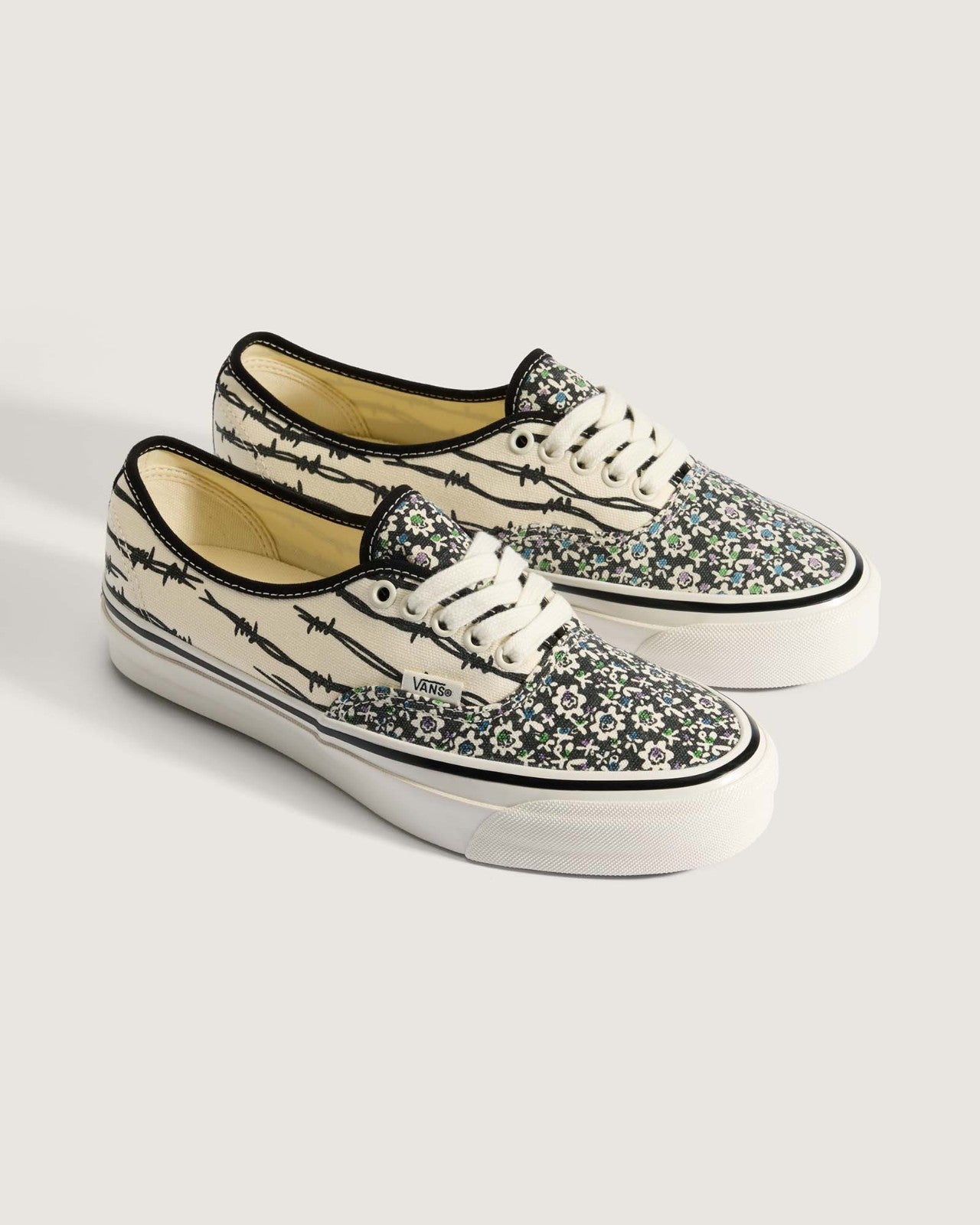 VN000D9NF0B Vans Premium Authentic Daisy Wire (Men's)