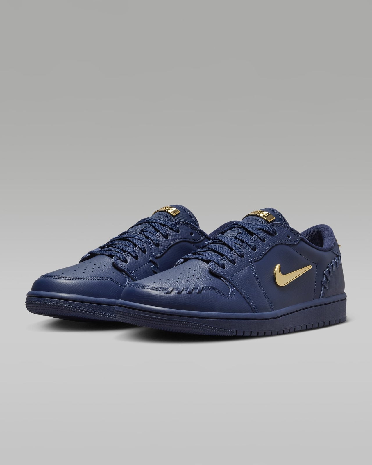 FN5032-400 Nike Women's Air Jordan 1 Low Method Of Make Midnight Navy (Women's)