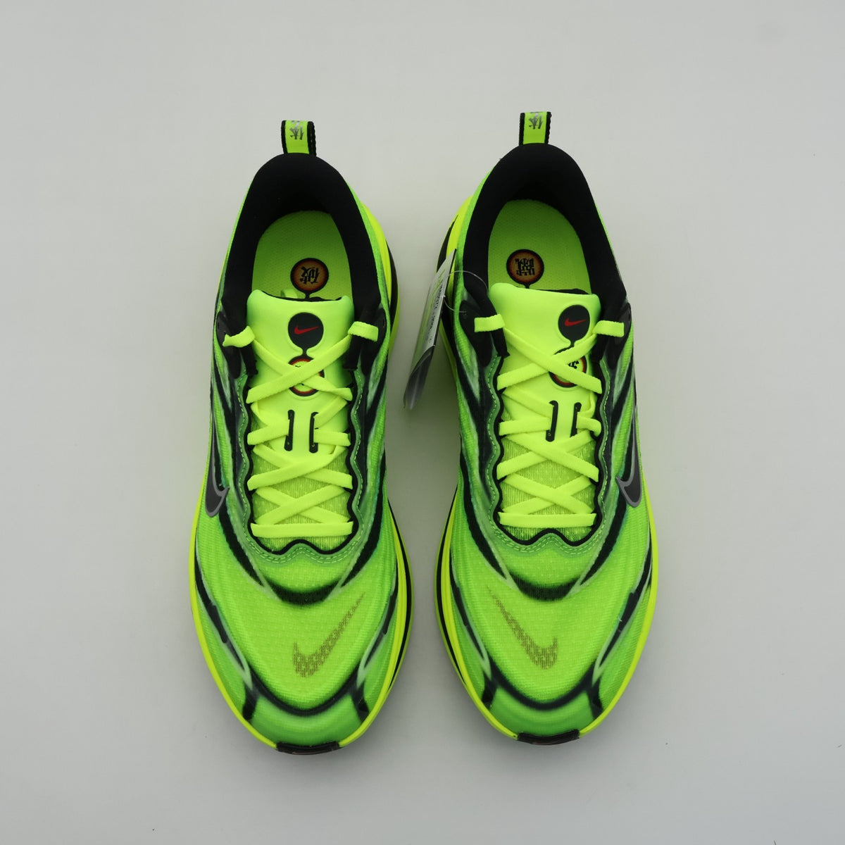 IM8072-999 Nike Vomero Plus Ekiden Pack Volt (Men's)