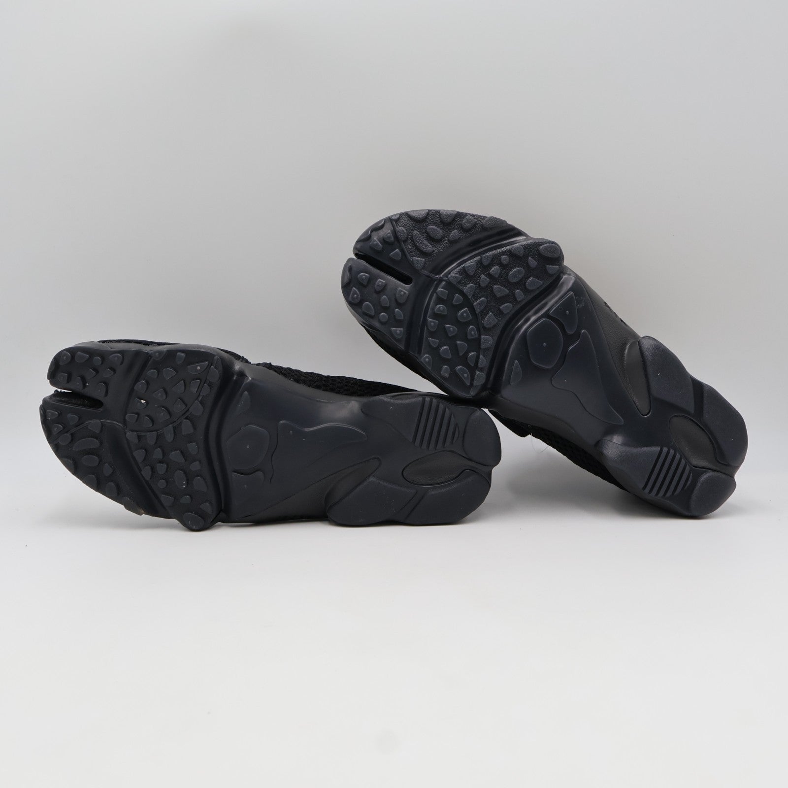 IW8074-001 Nike Air Rift Mesh "Black" (Women's)