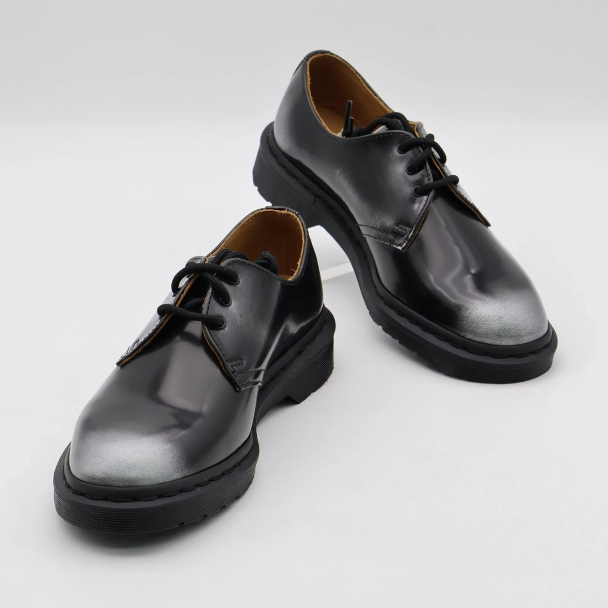 32126040 Supreme Dr.Martens 1461 3 Eye Shoe Black