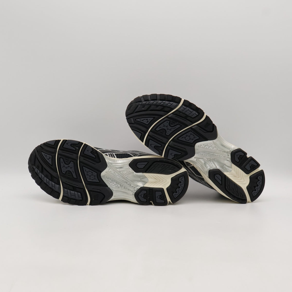 1203A549-020 Asics Gel-Kayano 14 Carrier Grey Black (Men's)