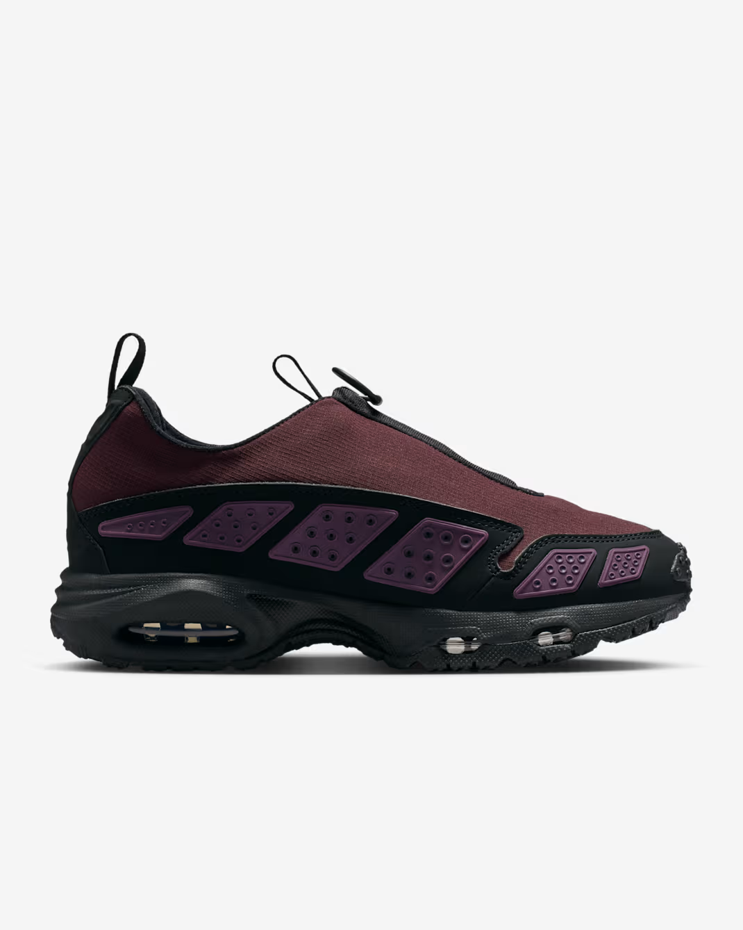 FZ4238-600 Nike Air Max Sunder GORE-TEX Burgundy Crush (Women's)