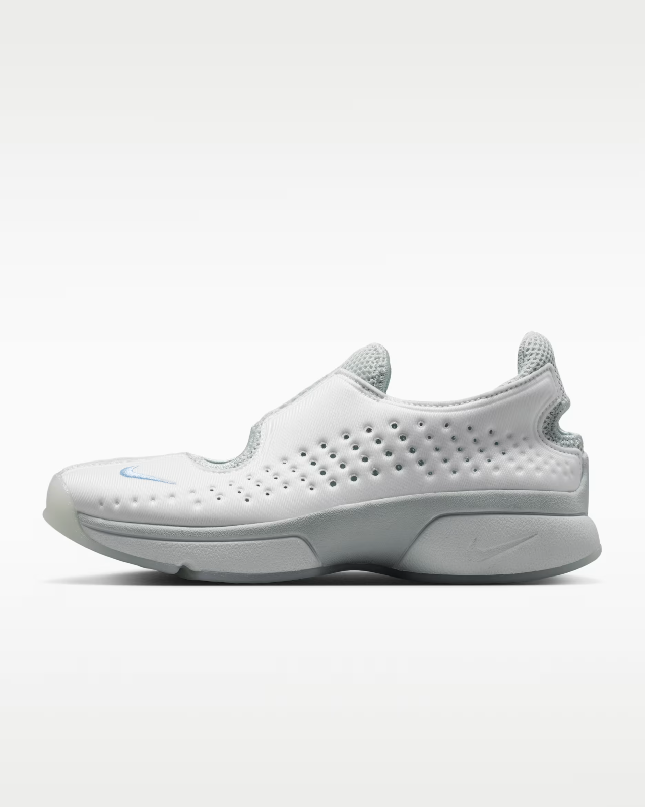 IQ8006-100 Nike Rift 2 "Summit White/Swan" (Women's)