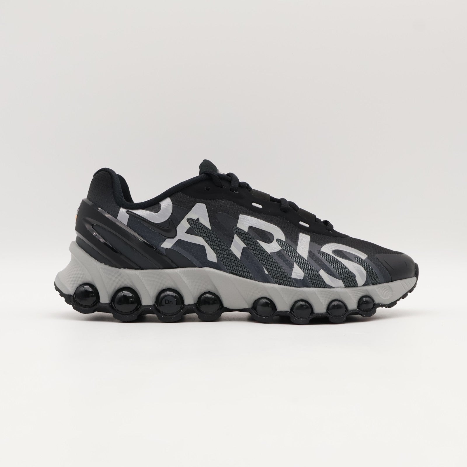 IH2140-001 PSG Ã Nike Air Max DN8 Black White (Men's)