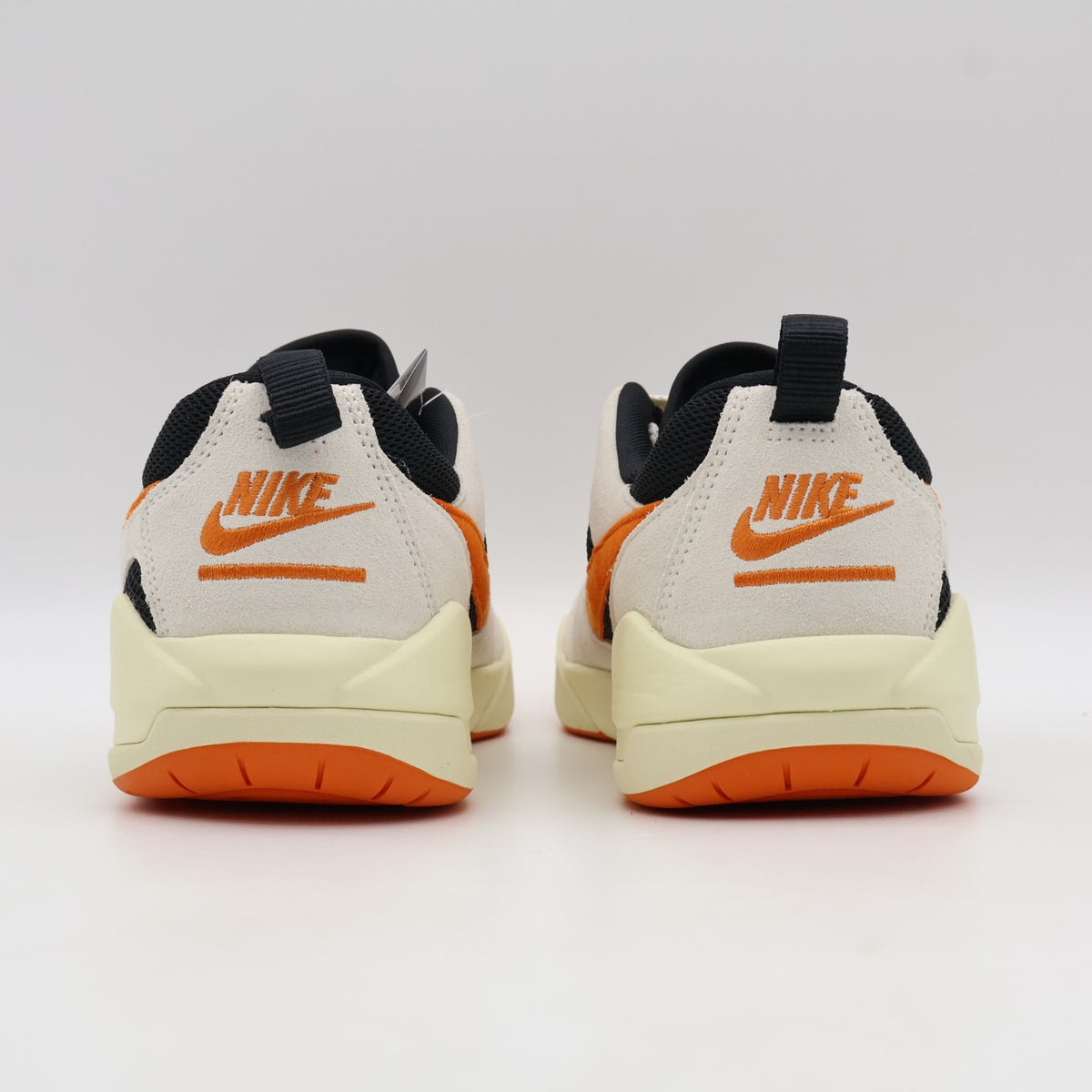 HJ6777-018 Nike Jordan CMFT Era Shattered Backboard (Men's)