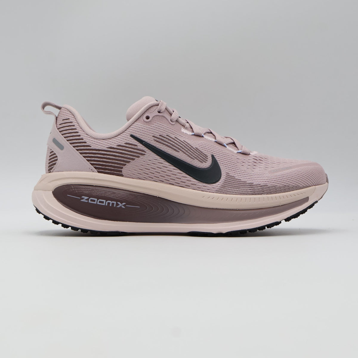 HM6804-607 Nike Vomero 18 Particle Rose Silt Red Tattoo Off Noir (Women's)