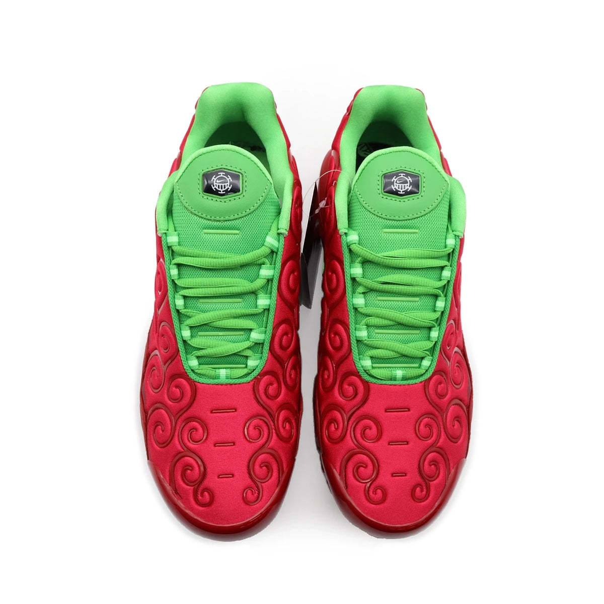 IW1282-600 One Piece Ã Nike Air Max Plus "Devil Fruits/Ope Ope" (Men's)