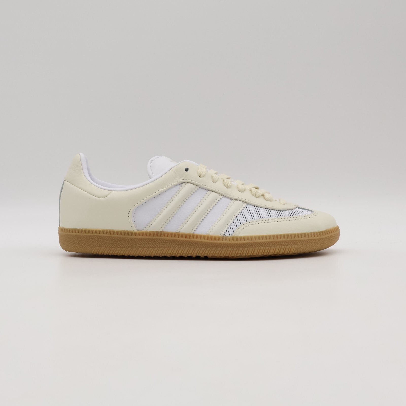 JI2064 adidas Originals Samba OG Cloud White Off White Gum (Women's)