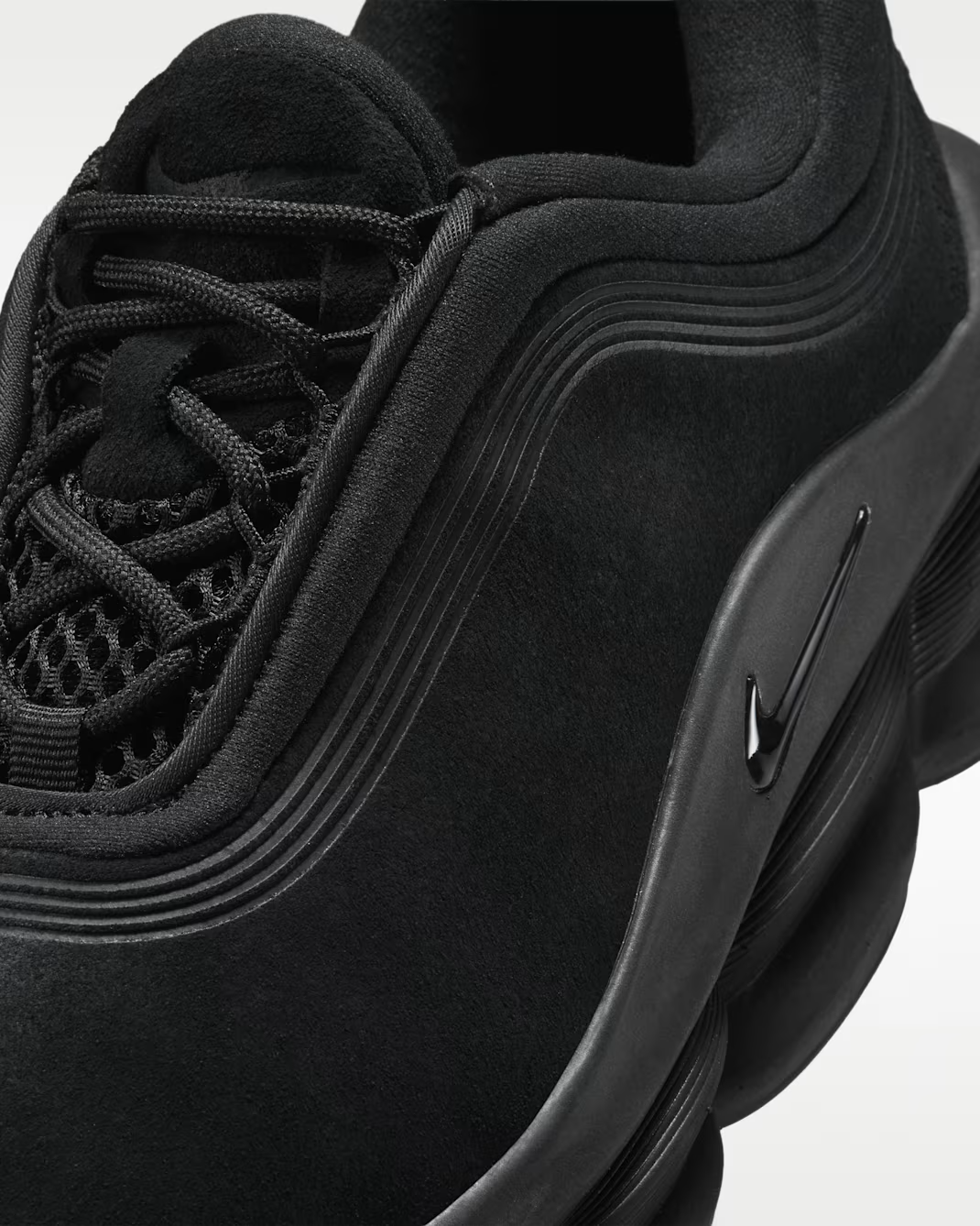 IR0448-001 Nike 24.7 Shoes (Women's)