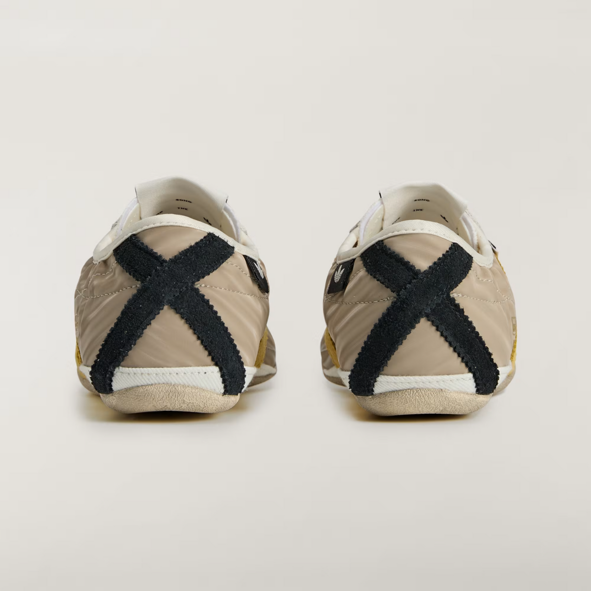 KJ4401 Song For The Mute adidass Tokyo Off White (Women's)