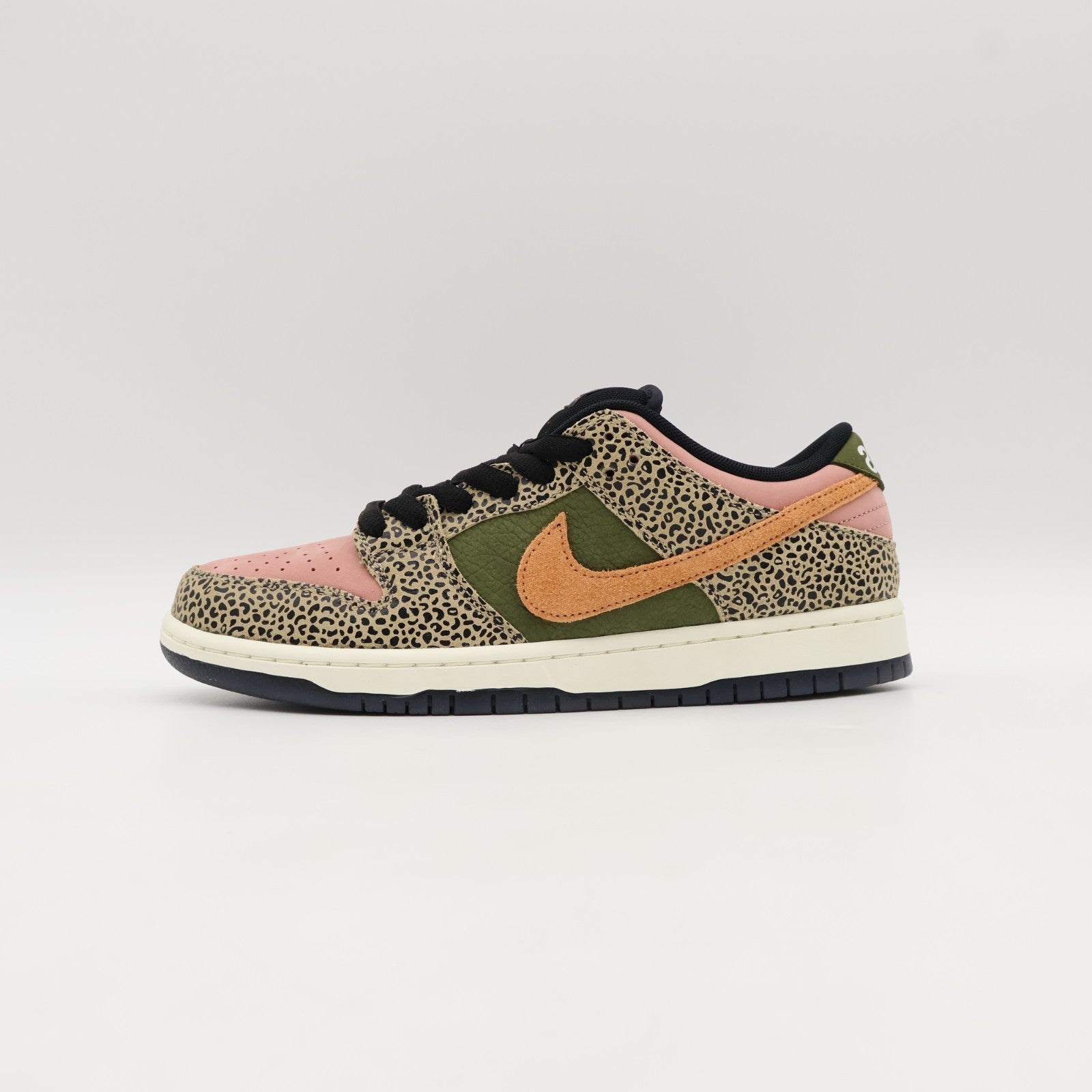 IH3211-200 Arts Rec Nike SB Dunk Low Pro Rust Pink and Rough Green (Men's)