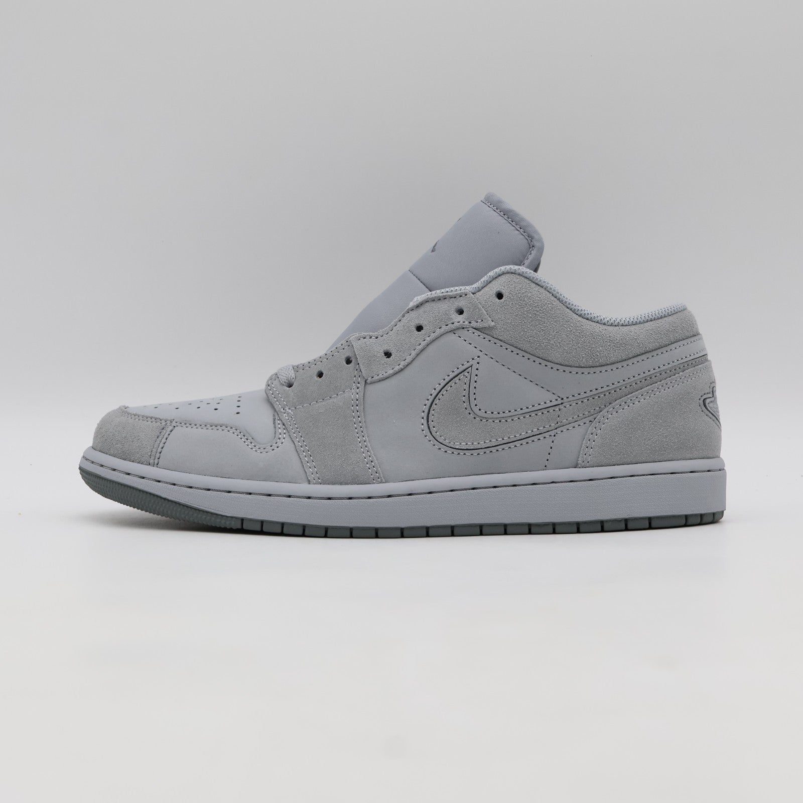 IR2014-012 Nike Air Jordan 1 Low SE Craft Wolf Grey (Men's)