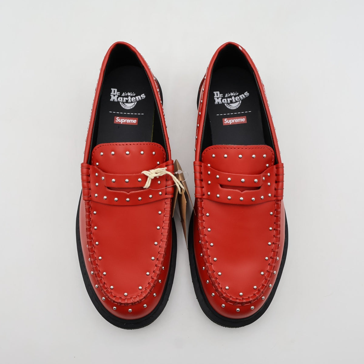 41873600 Supreme Ã Dr.Martens Studded Penton Loafer Red 25SS Week 13 (Men's)