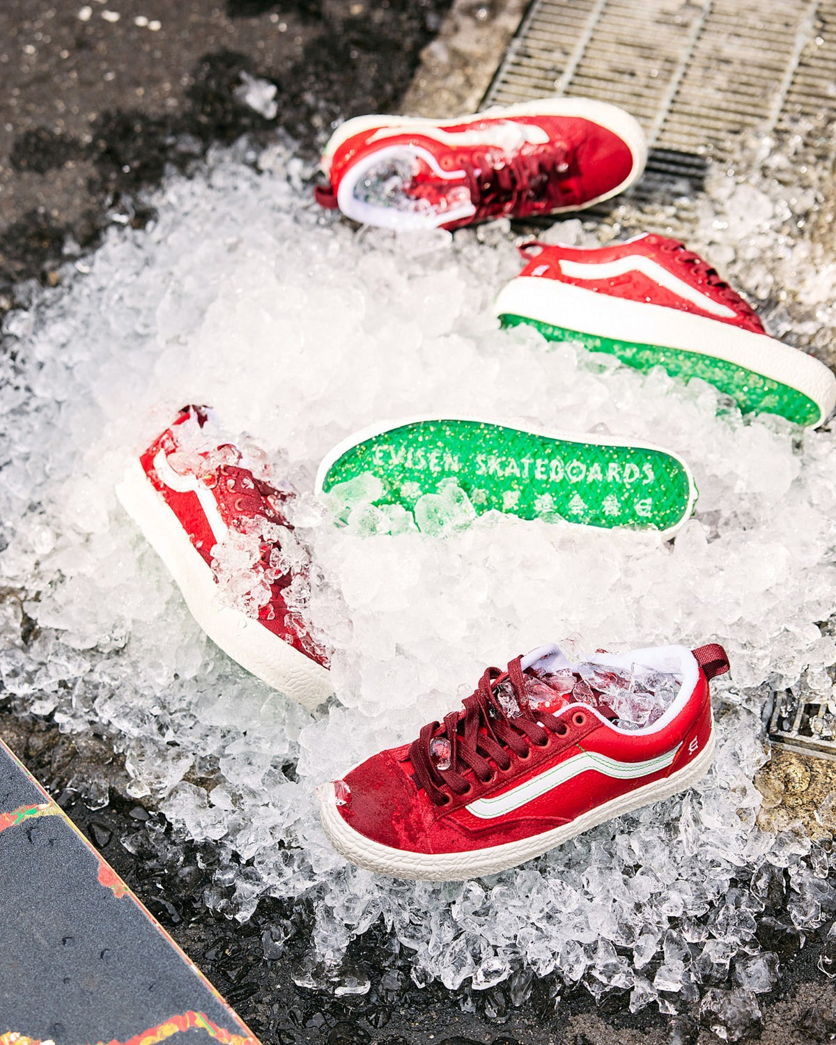 VN000D5RCXS Evisen Skateboards Ã Vans Skate Old Skool 36+ "Ruby Wine" (Men's)