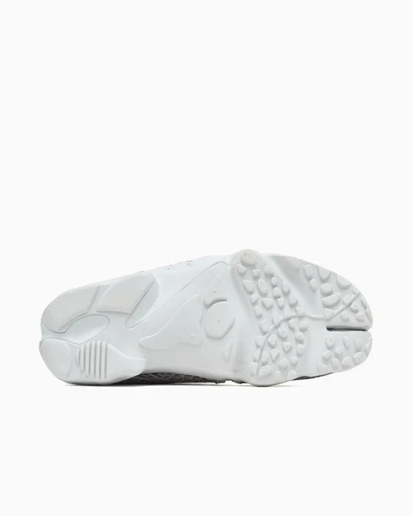 IM5739-001 Nike Air Rift Photon Dust (Women's)