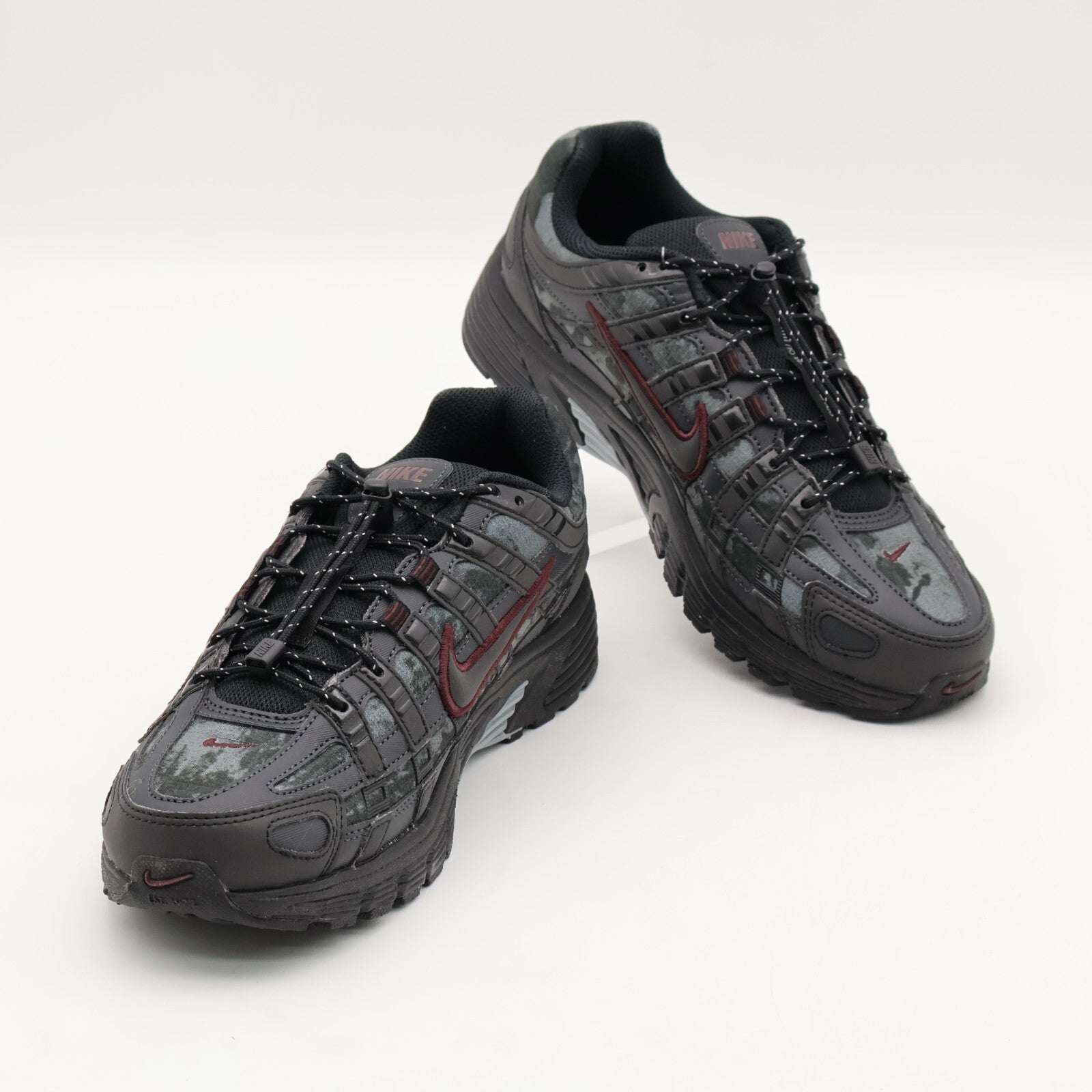 HQ4054-001 Nike P-6000 Black Burgundy Crush Midnight Navy (Women's)