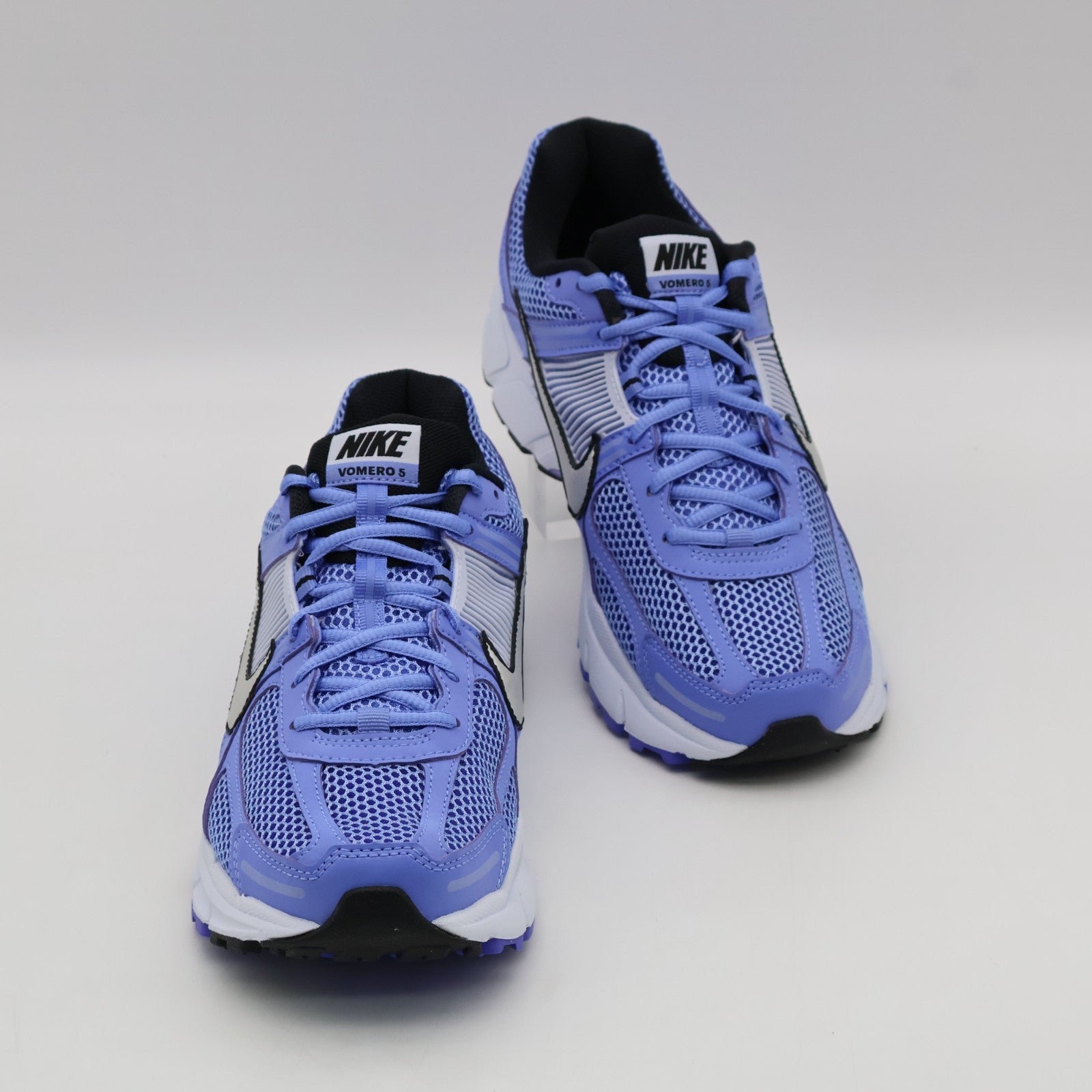 FJ2028-400 Nike Zoom Vomero 5 Royal Pulse (Women's)