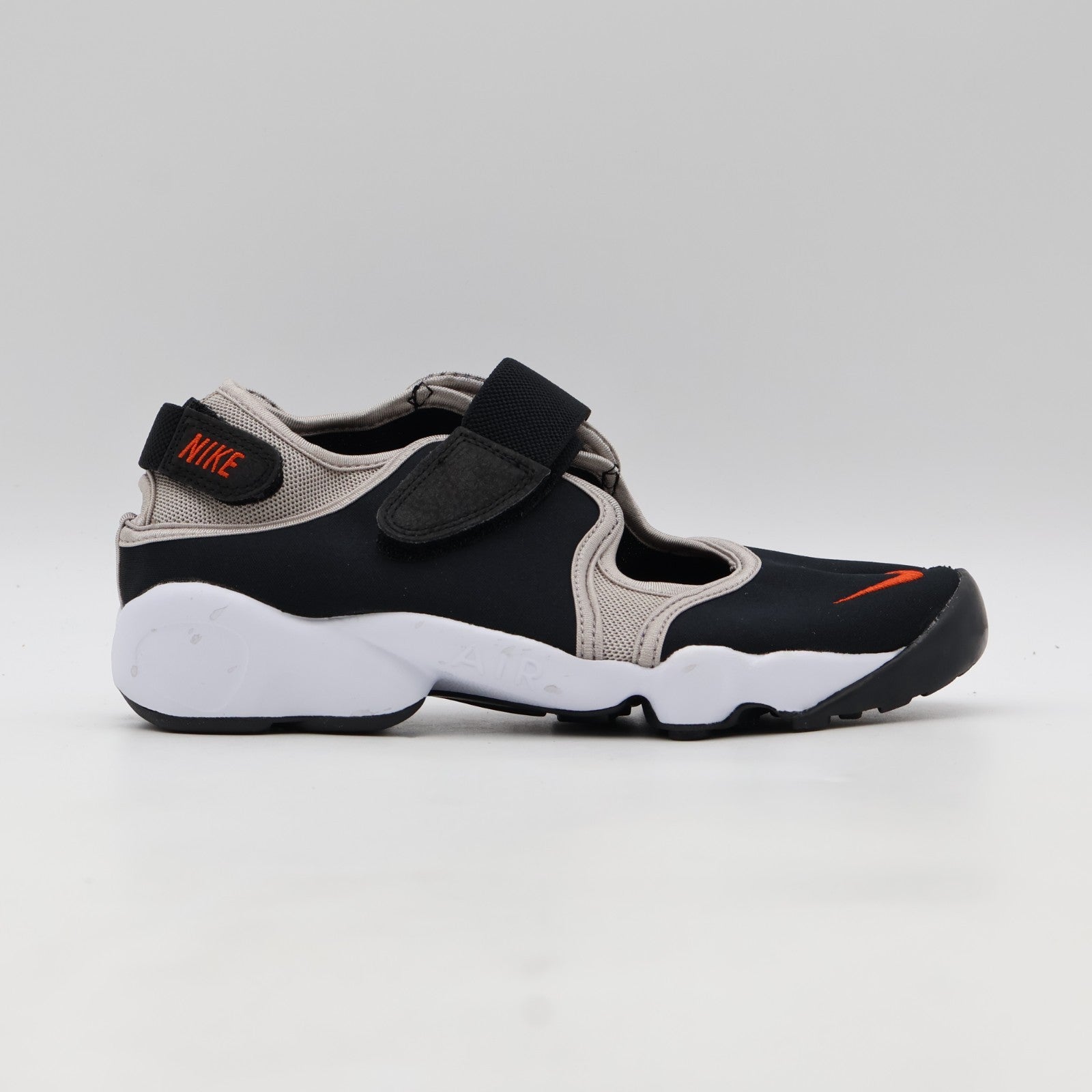 IW1244-010 Nike Air Rift "Black/College Grey" (Men's)