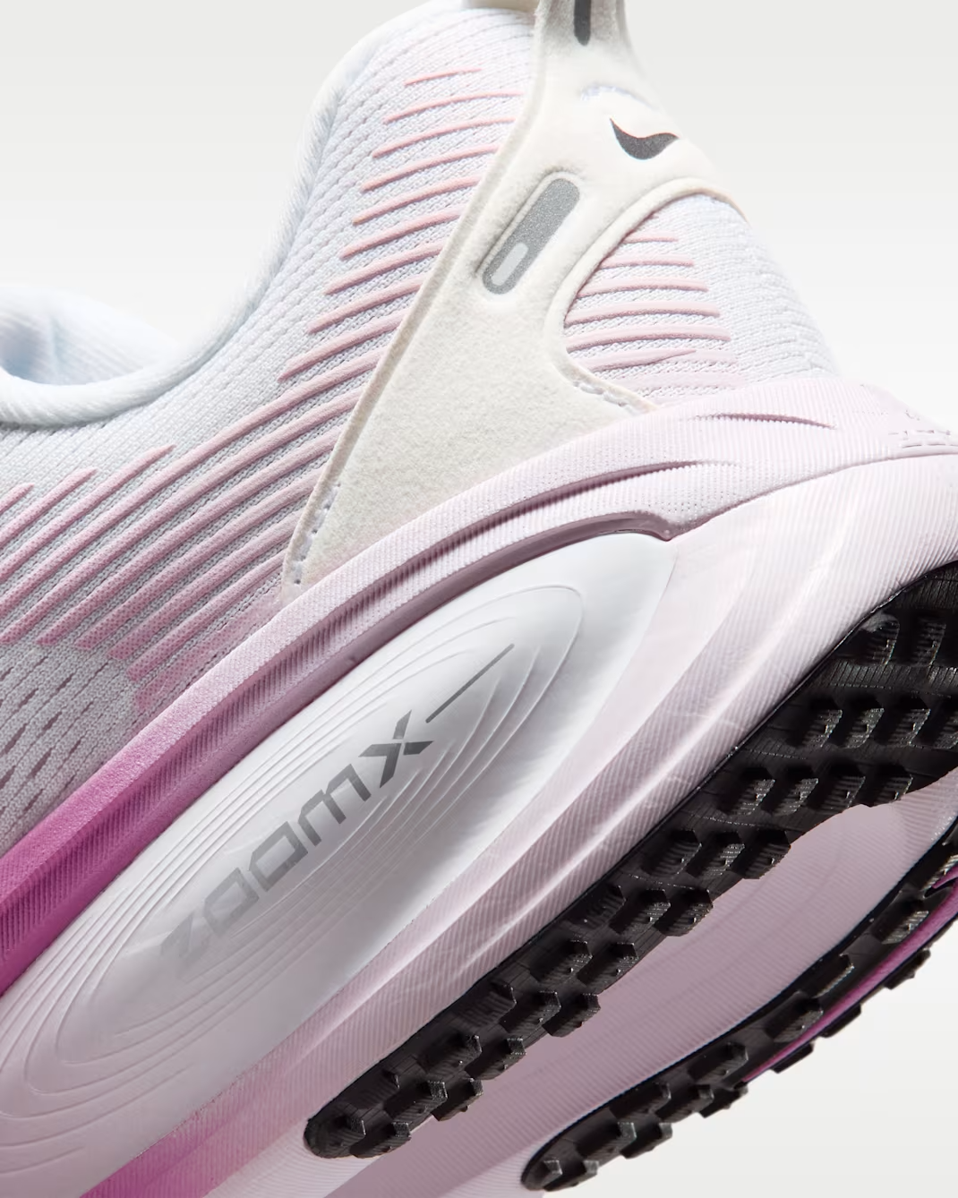 HM6804-116 Nike Vomero 18 "White/Bleached Lilac" (Women's)