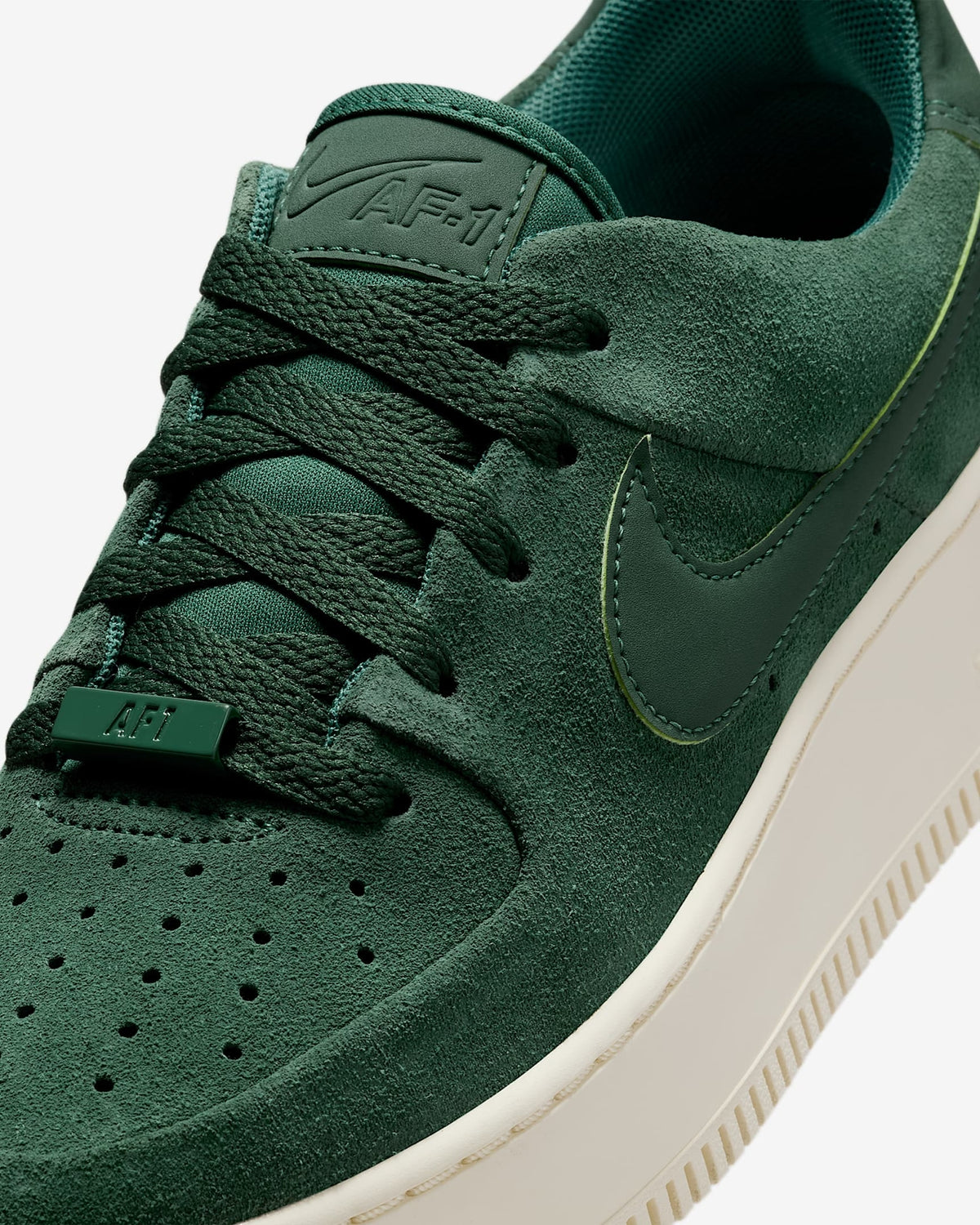 AR5339-302 Nike Air Force 1 Sage Low Fir Pale Ivory Fir (Women's)