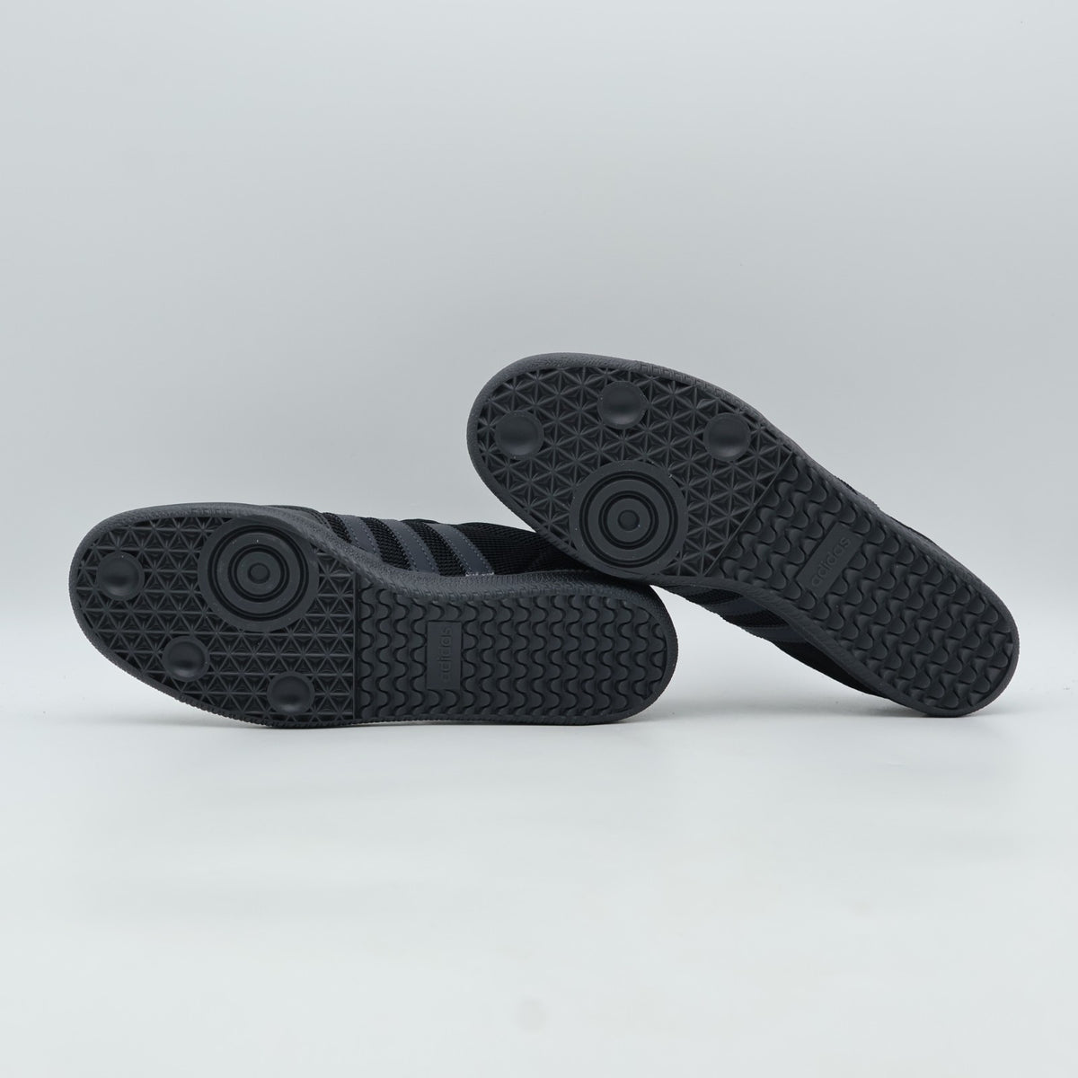 JR0901 adidas Originals Samba OG Core Black Carbon Silver Metallic (Men's)