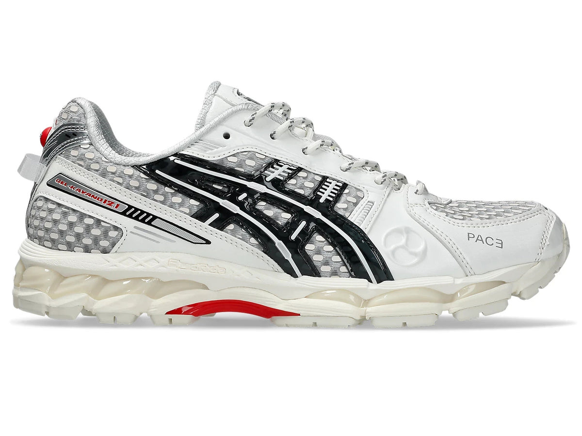 1203B001-100 PACE Ã Asics Gel-Kayano 12.1 Cream Black (Men's)