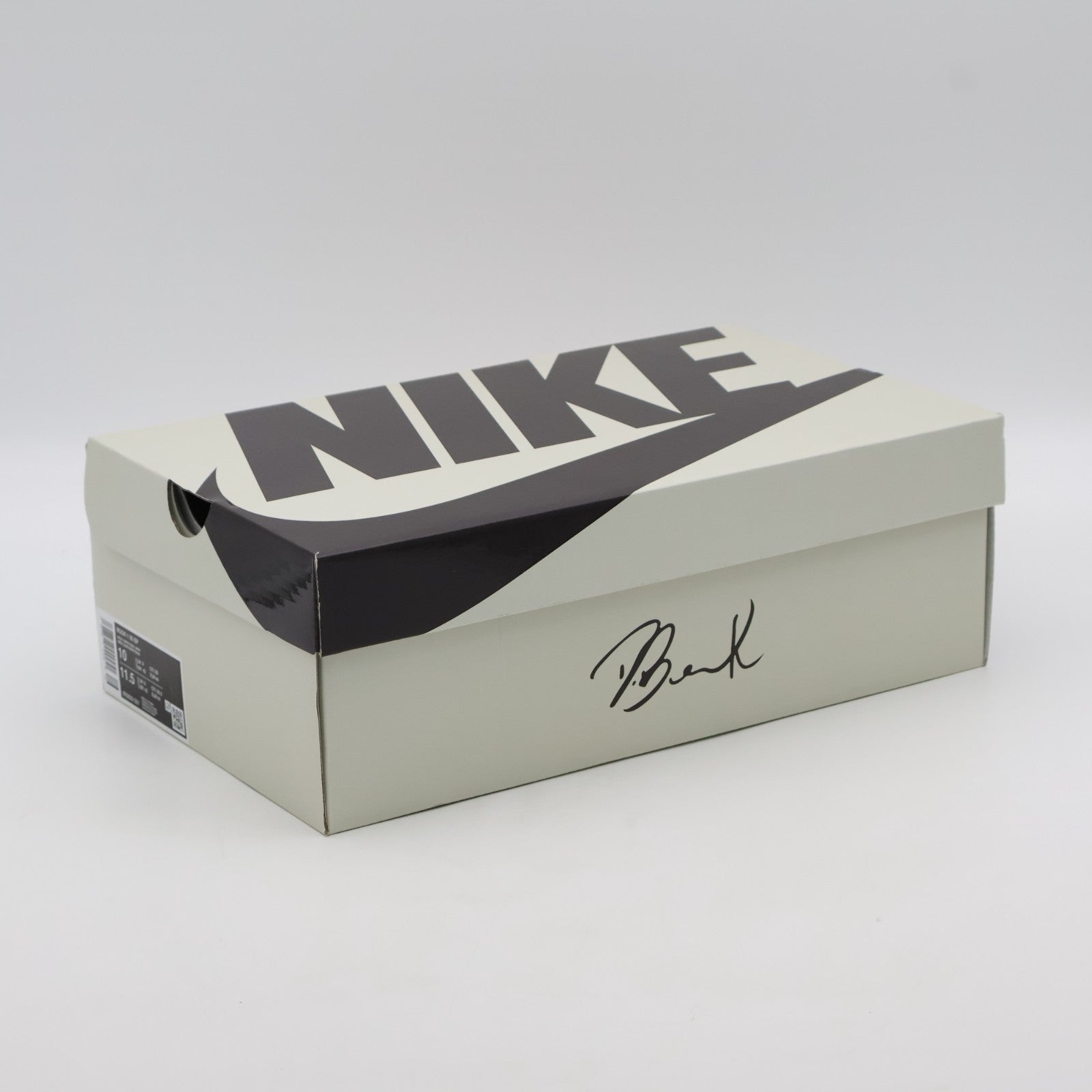 IR0838-001 Nike Book 1 Solar Red IR0839-001 (Men's)