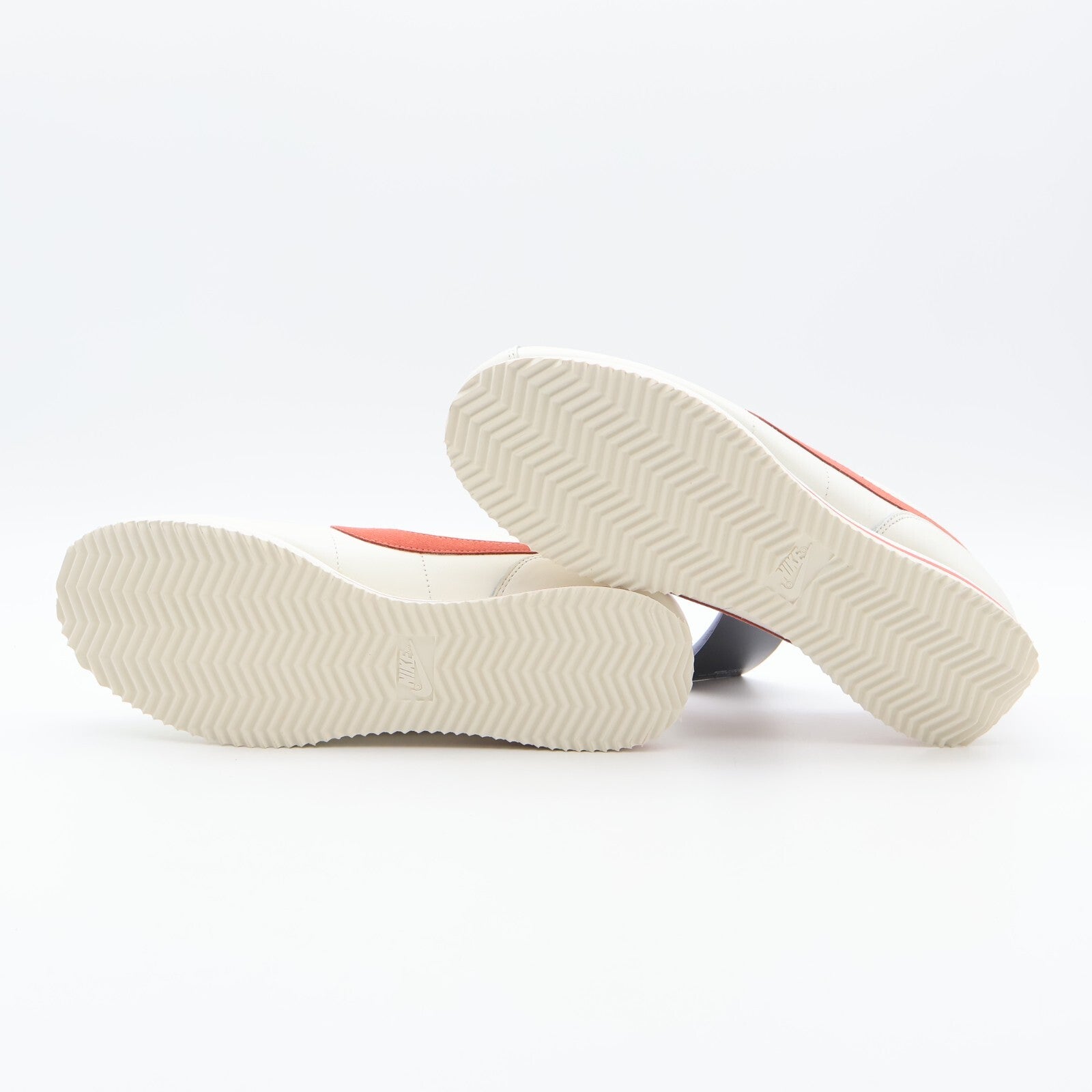FZ5167-133 Nike Cortez SE Valentineâs Day (Women's)