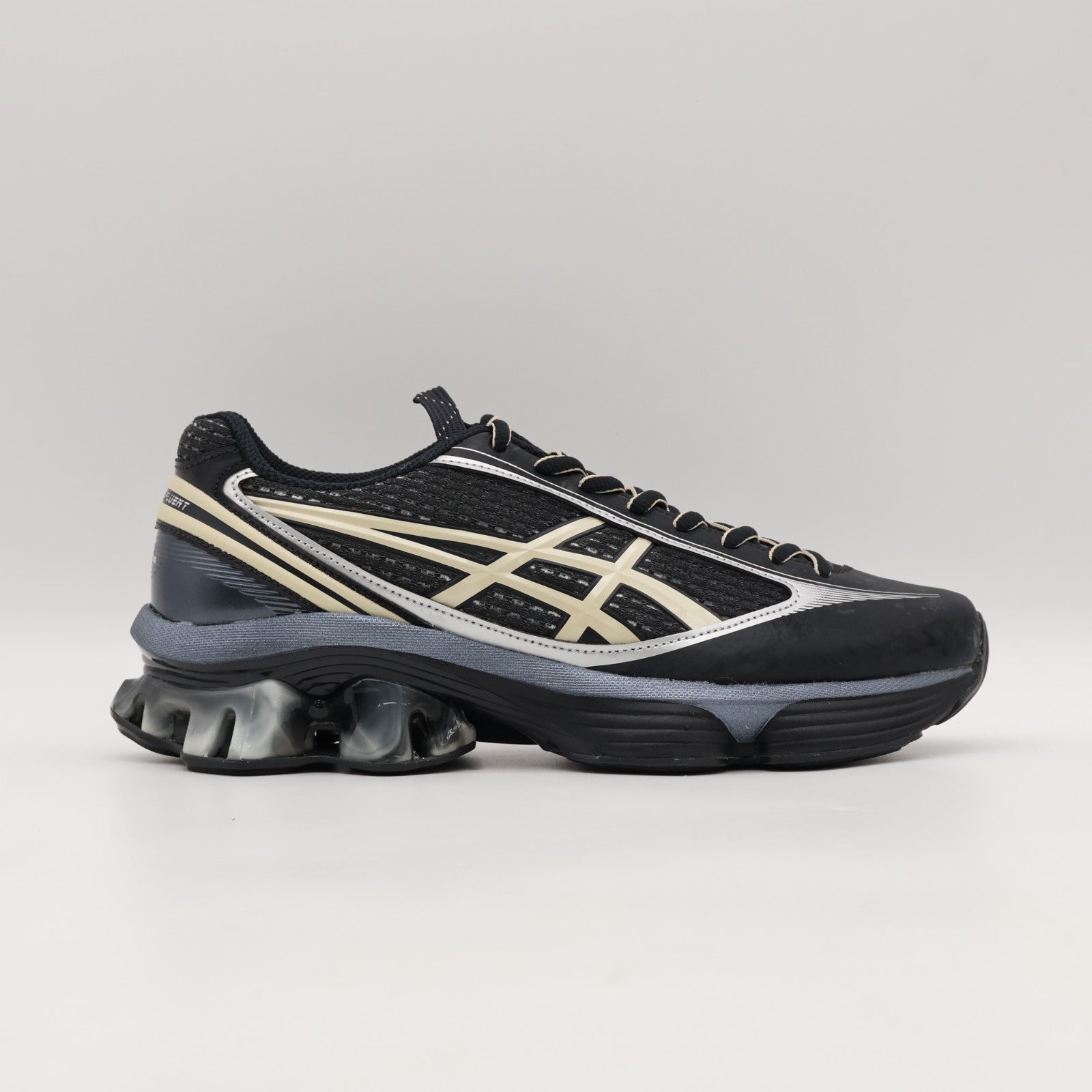 1203A748-001 Kiko Kostadinov Studio Asics US6-S Gel-Kinetic Fluent Black (Men's)