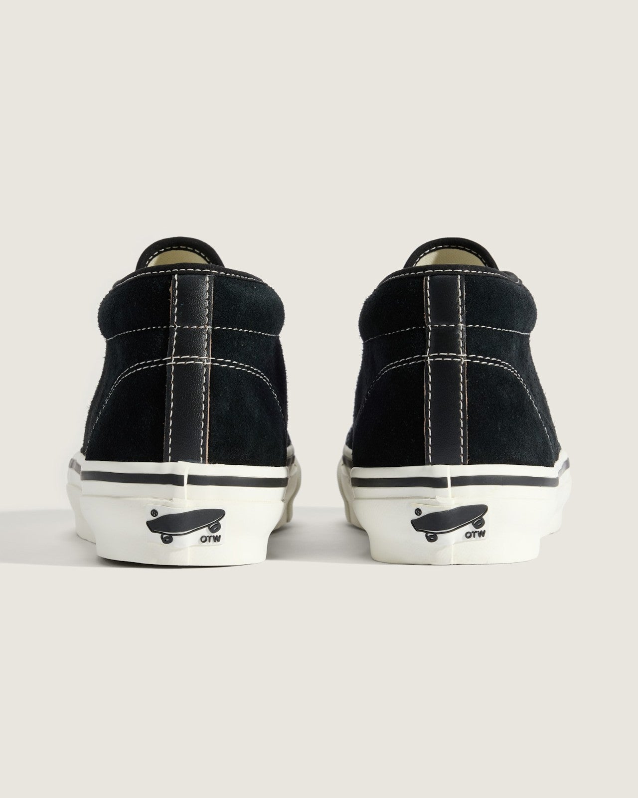VN0010Y6BLK OTW by Vans Chukka 49 Vibram "Black" (Men's)