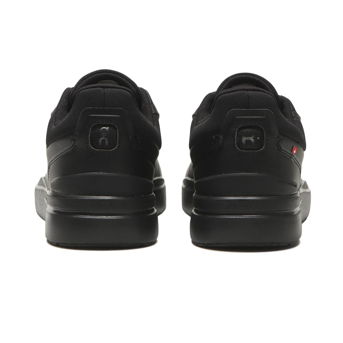 3MF30641043 On THE ROGER Advantage Black Black (Men's)