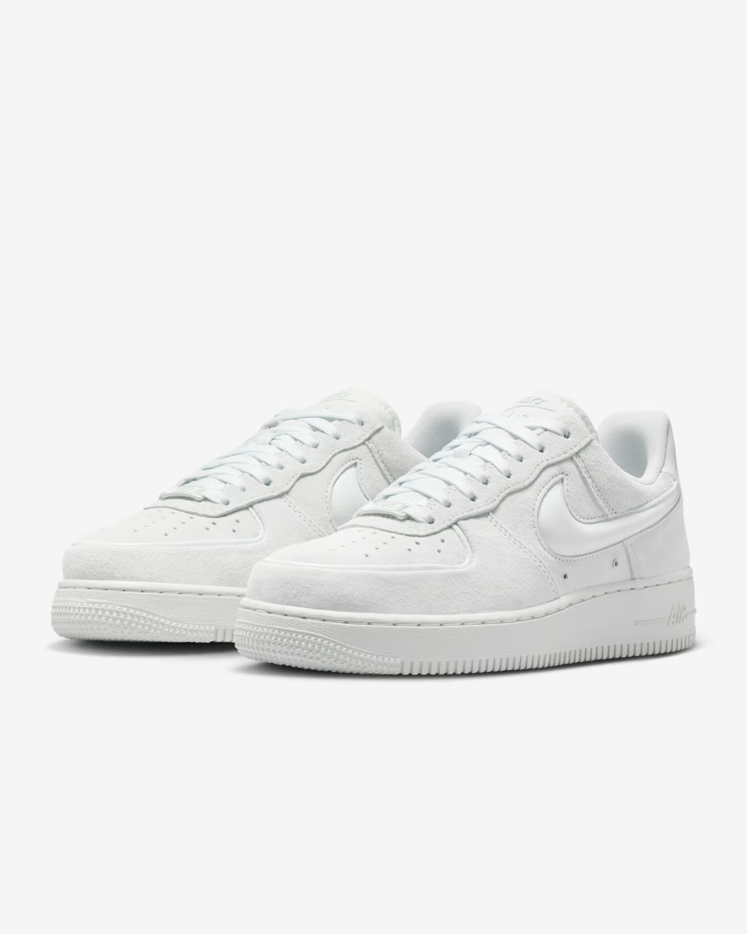 HV4406-100 Nike Air Force 1 '07 (Women's)
