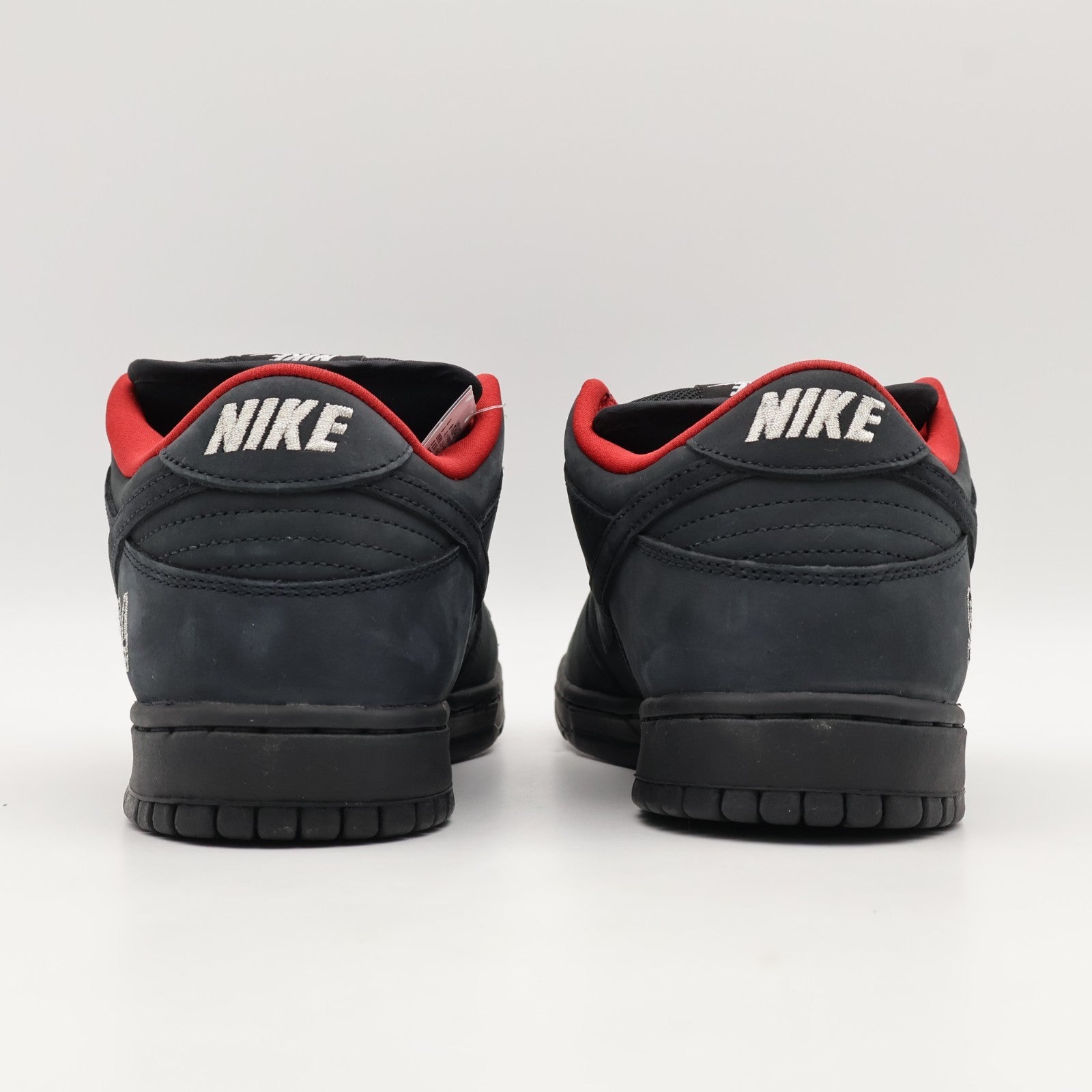 HQ8487-001 Supreme Nike SB Dunk Low Black (25FW Week2) (Men's)