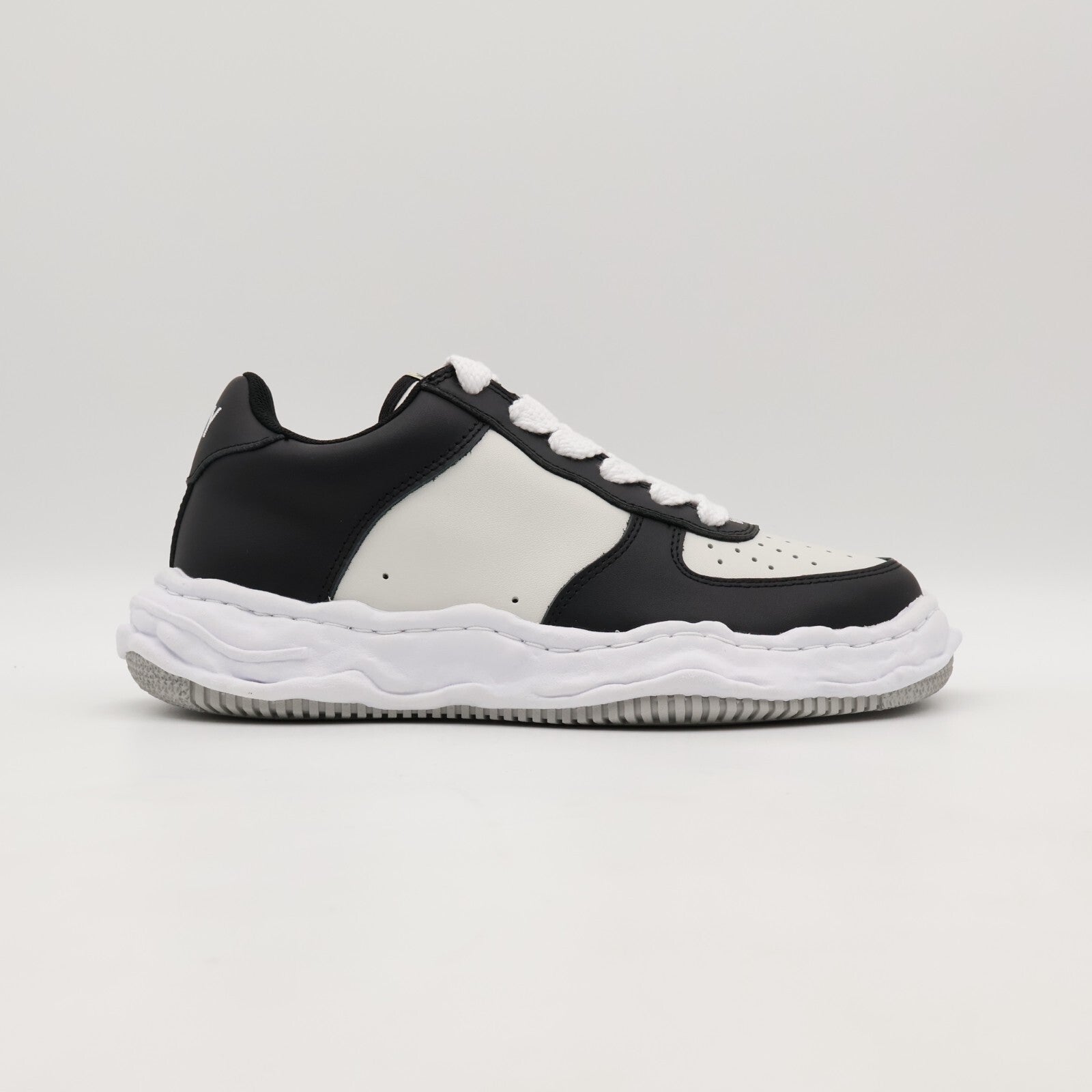 A08FW706-black/white Maison MIHARA YASUHIRO WAYNE Original Sole Leather (Men's)