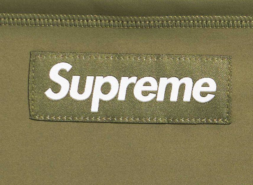 Supreme WINDSTOPPER Neck Gaiter Dark Olive