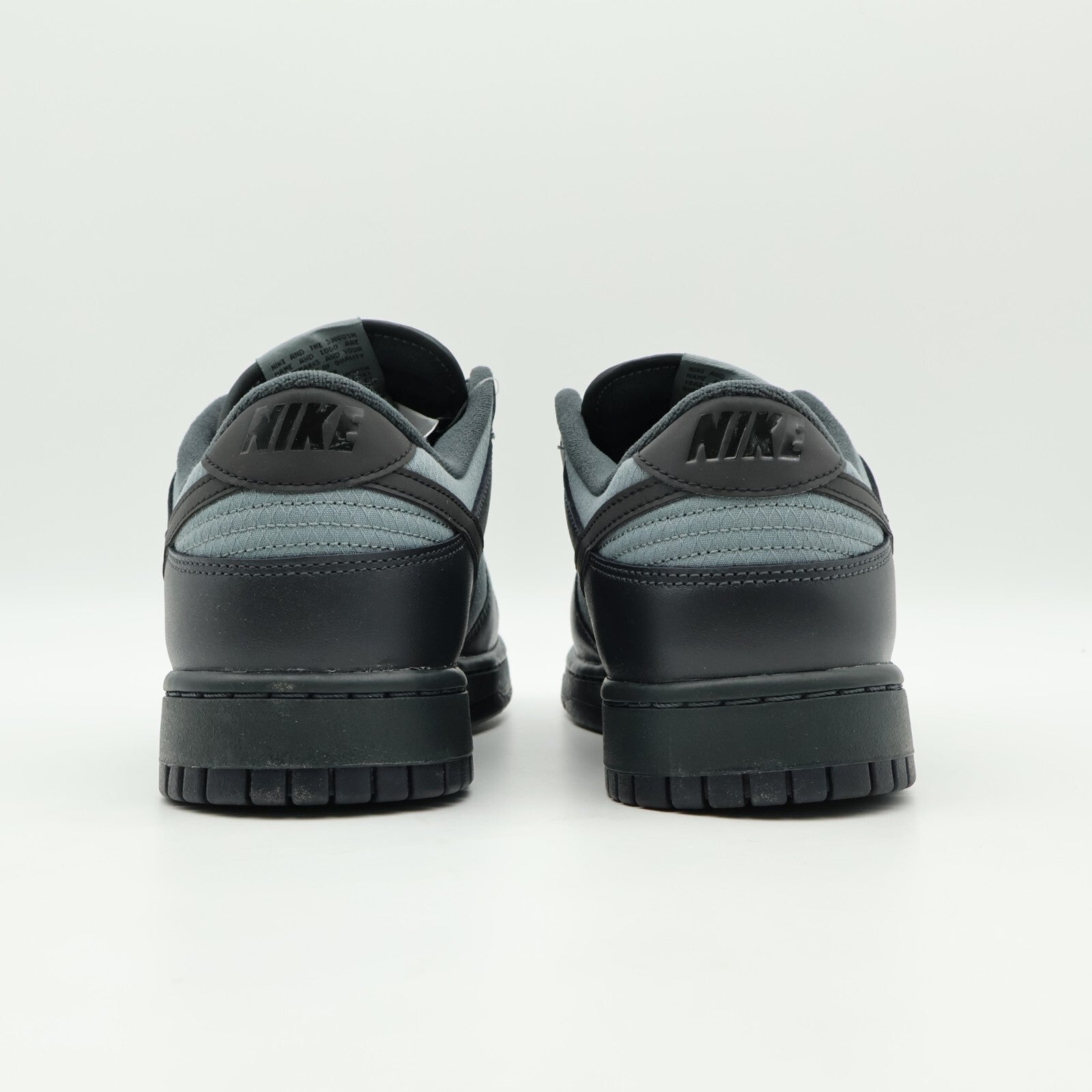 FZ3052-001 Nike Dunk Low Retro SE Off Noir Smoke Grey Anthracite Black (Men's)