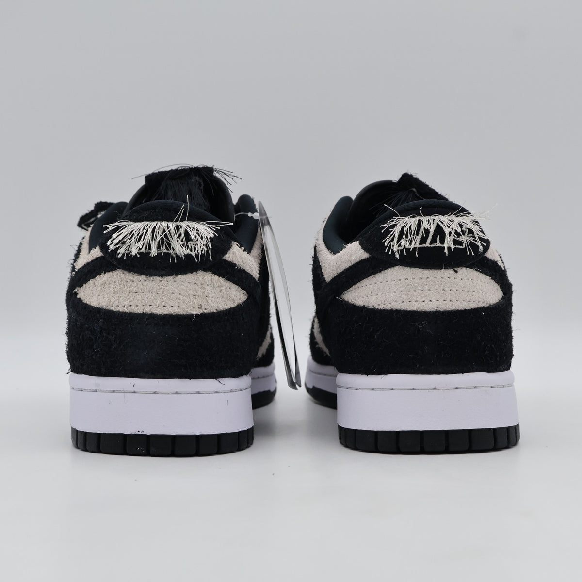 IB2990-100 Nike Dunk Low Retro SE Panda White Black  (Men's)