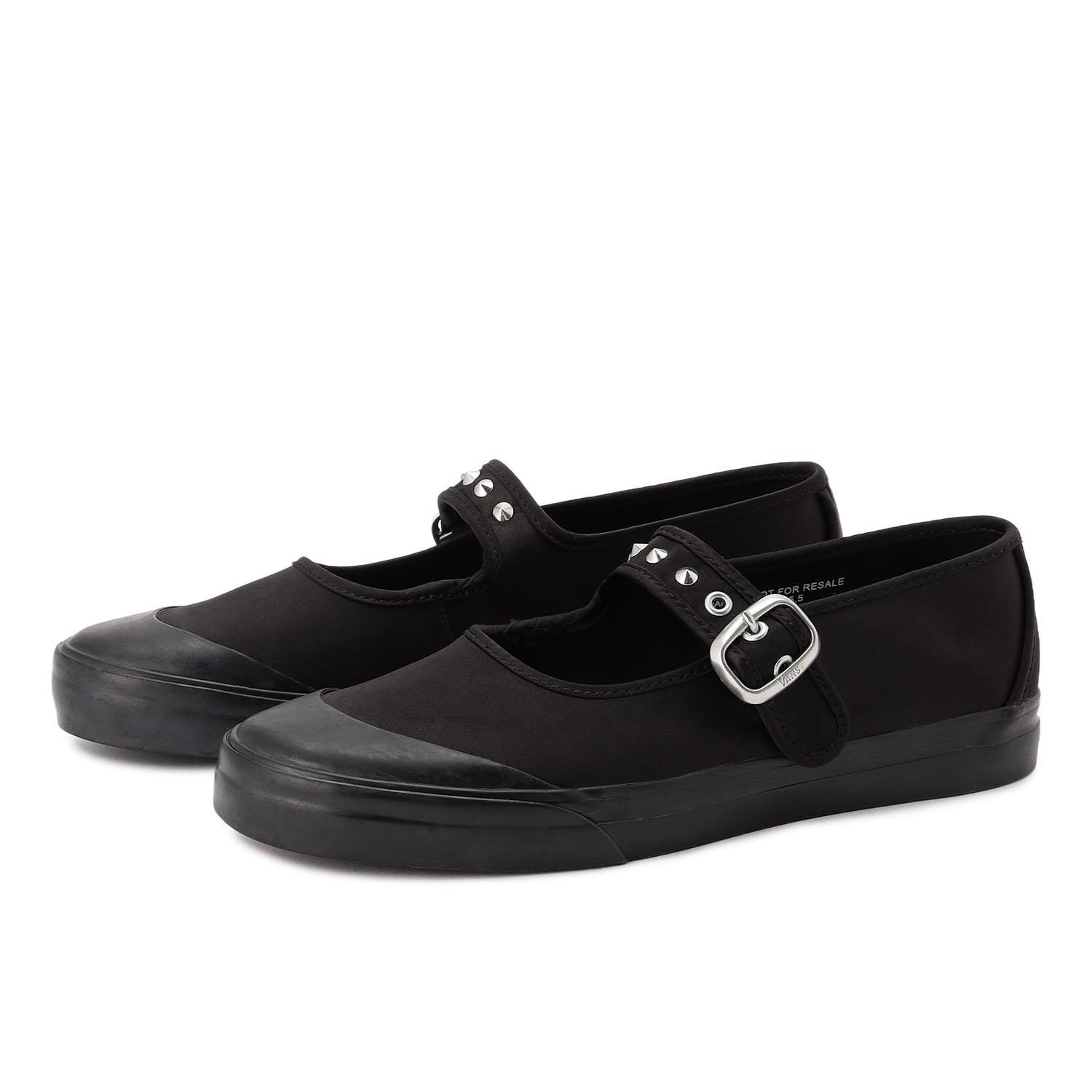 VN000D34BMA Vans PREMIUM MARY JANE LOWPRO STUDS BLACK (Men's)