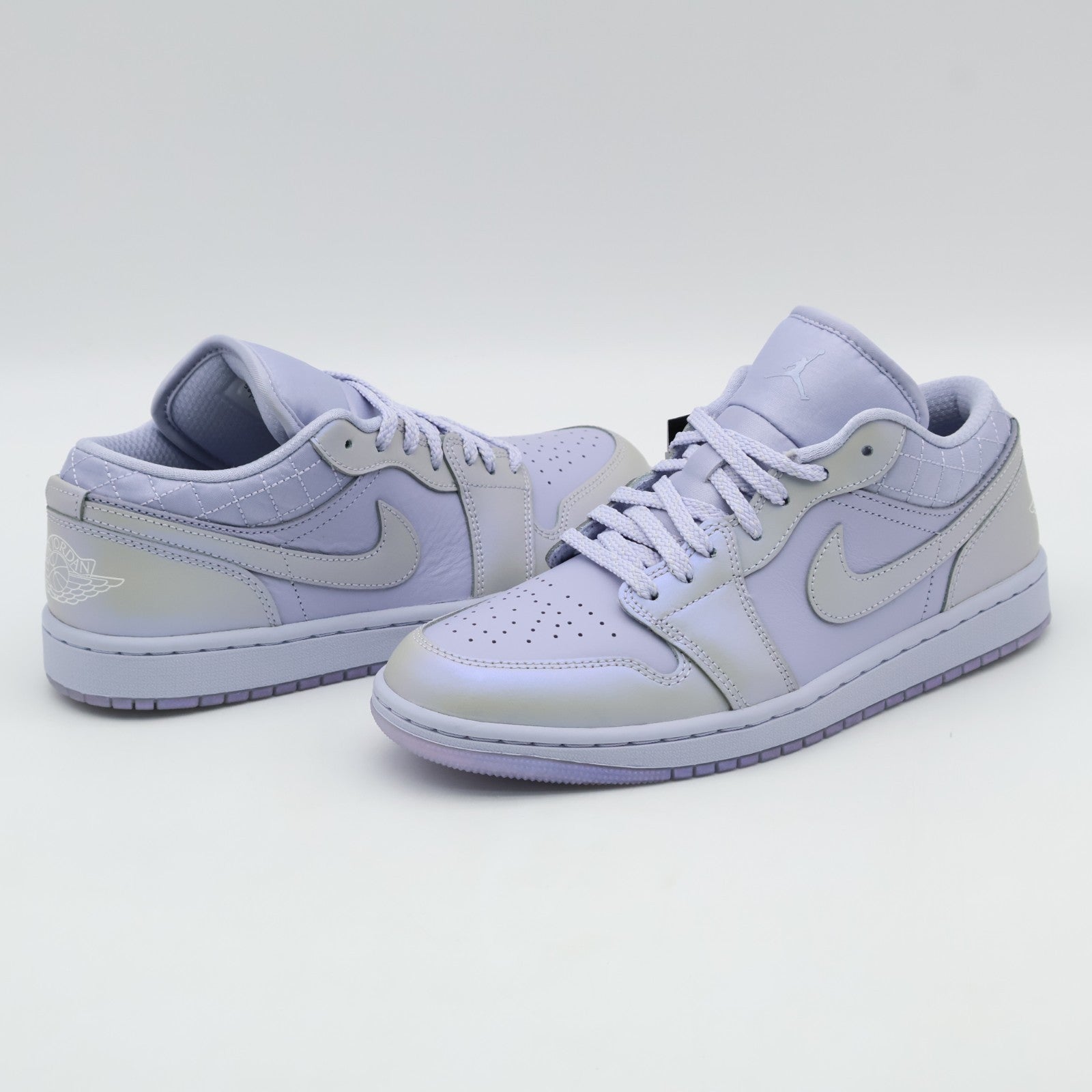 IM5129-010 Nike Air Jordan 1 Low Pearlized (Women's)