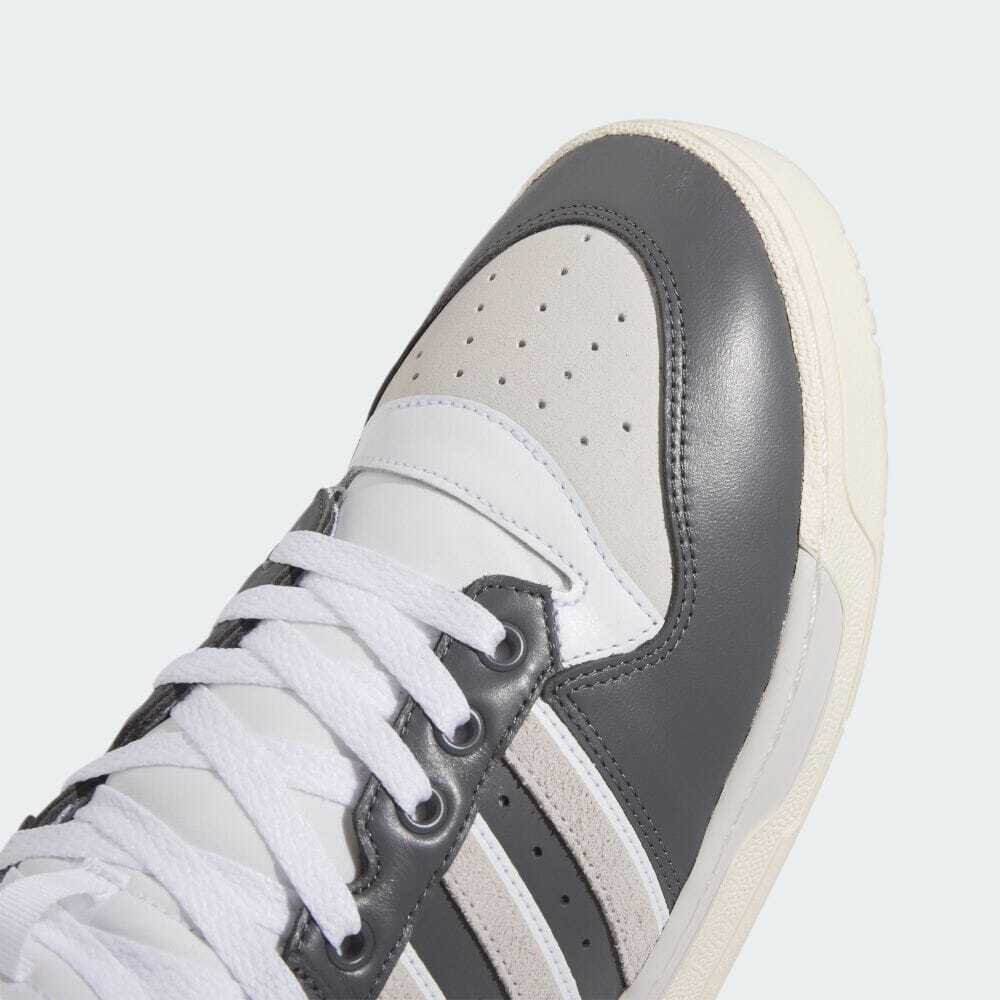 IE7565 The Simpsons Ã adidas Originals Rivalry High Scratchy Gray Five (Men's)