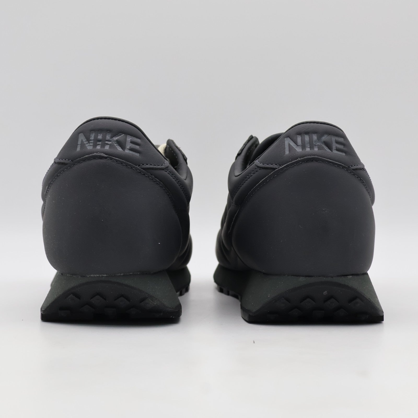 IO4865-200 Nike Daybreak SP Moon Particle (Men's)