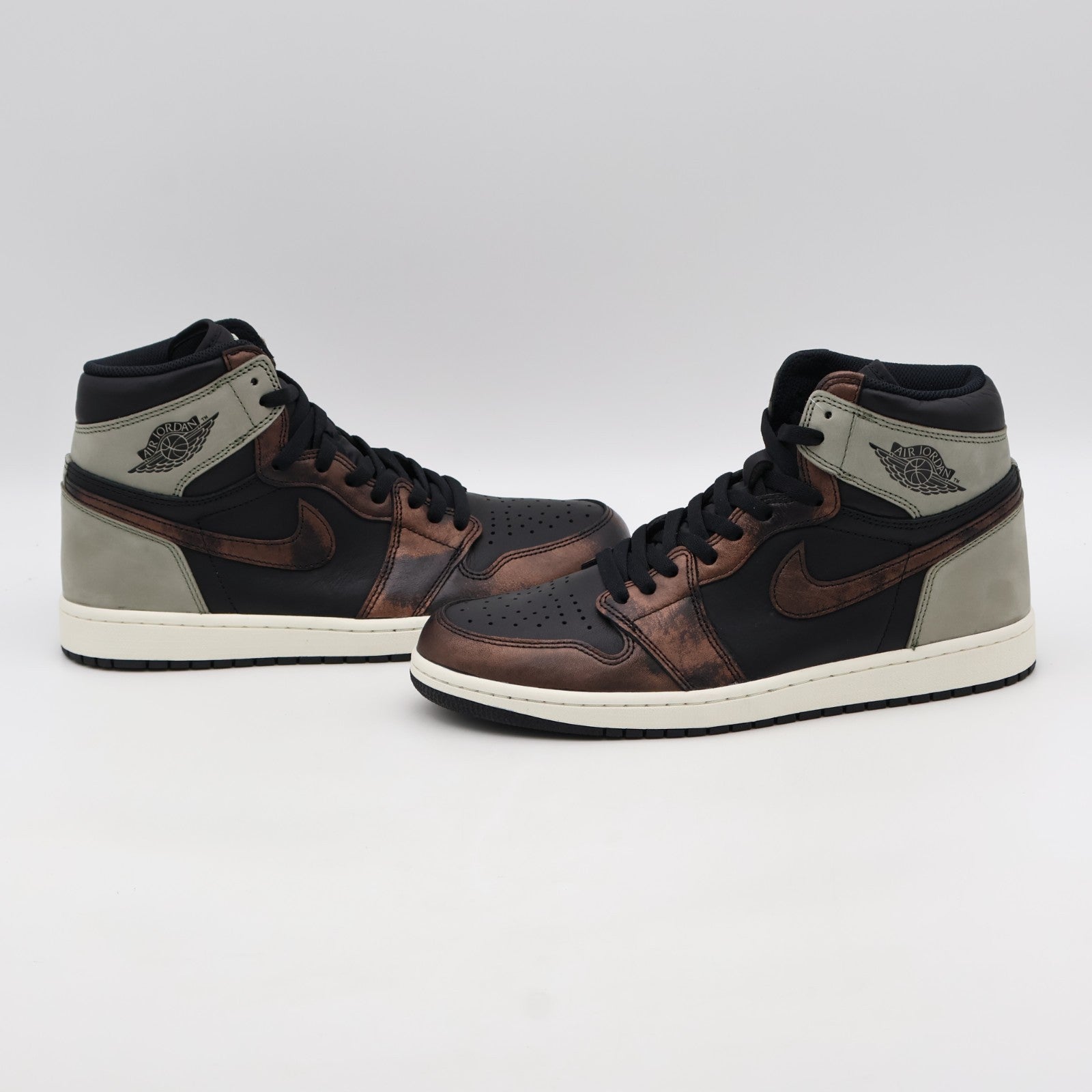 555088-033 Nike Air Jordan 1 High OG Rust Shadow (Men's)