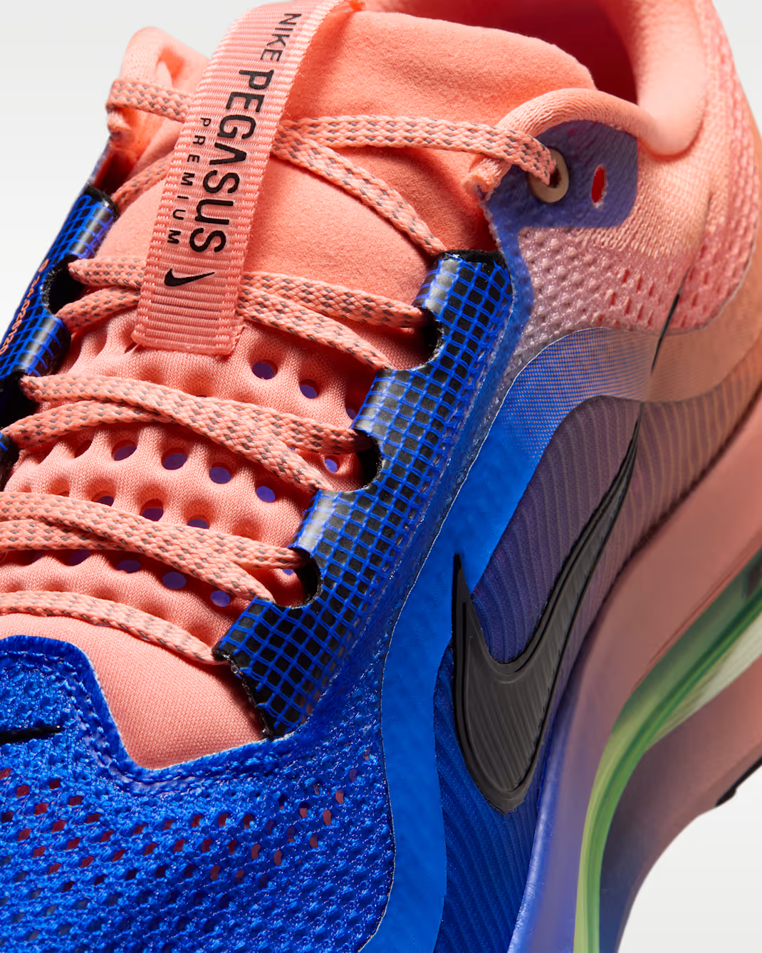 HQ2592-401 Nike Pegasus Premium "Racer Blue/Atomic Pink" (Men's)