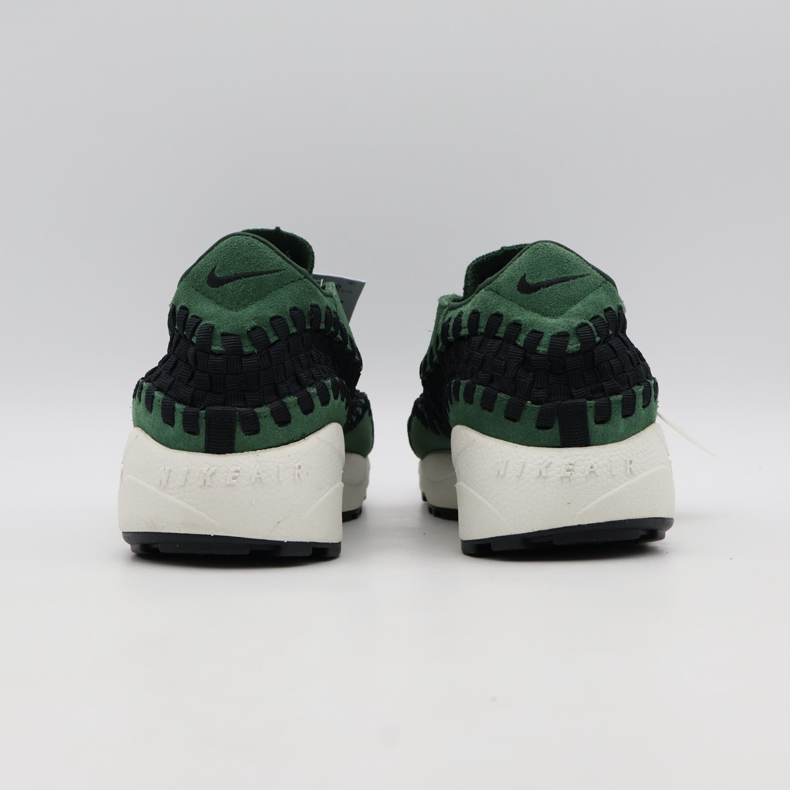 FN3540-300 Nike Air Footscape Woven Fir (Women's)