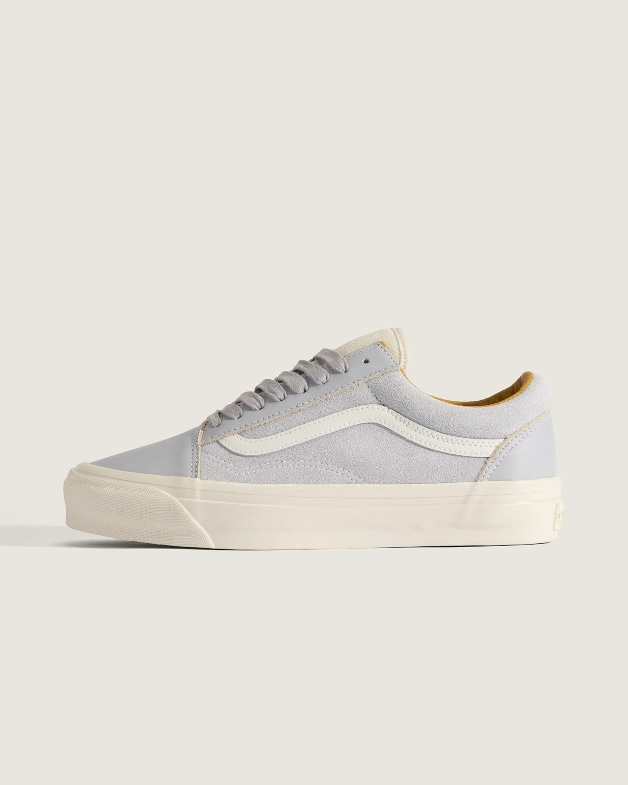 VN000D9JLTG Vans Premium Old Skool Light Grey (Men's)