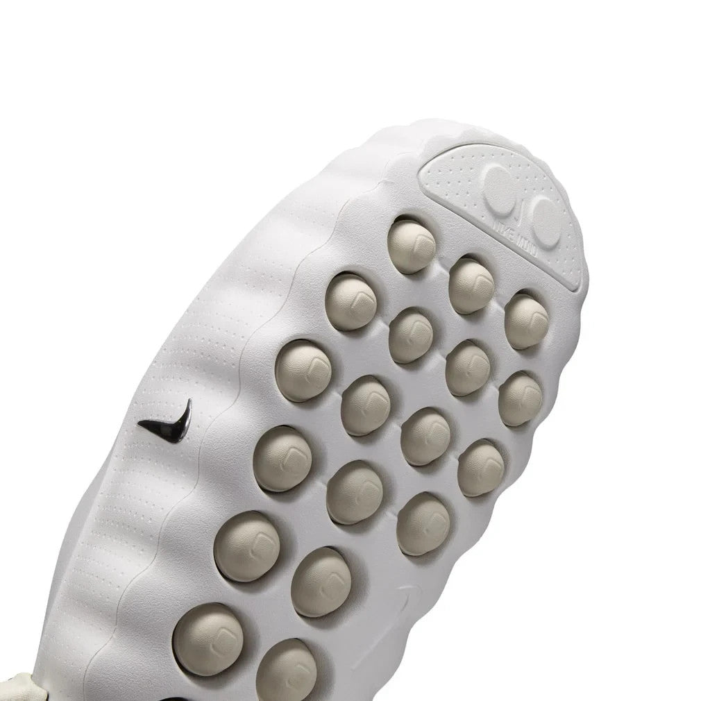 HQ4309-101 Nike Mind 001 Pregame Mule (Women's)