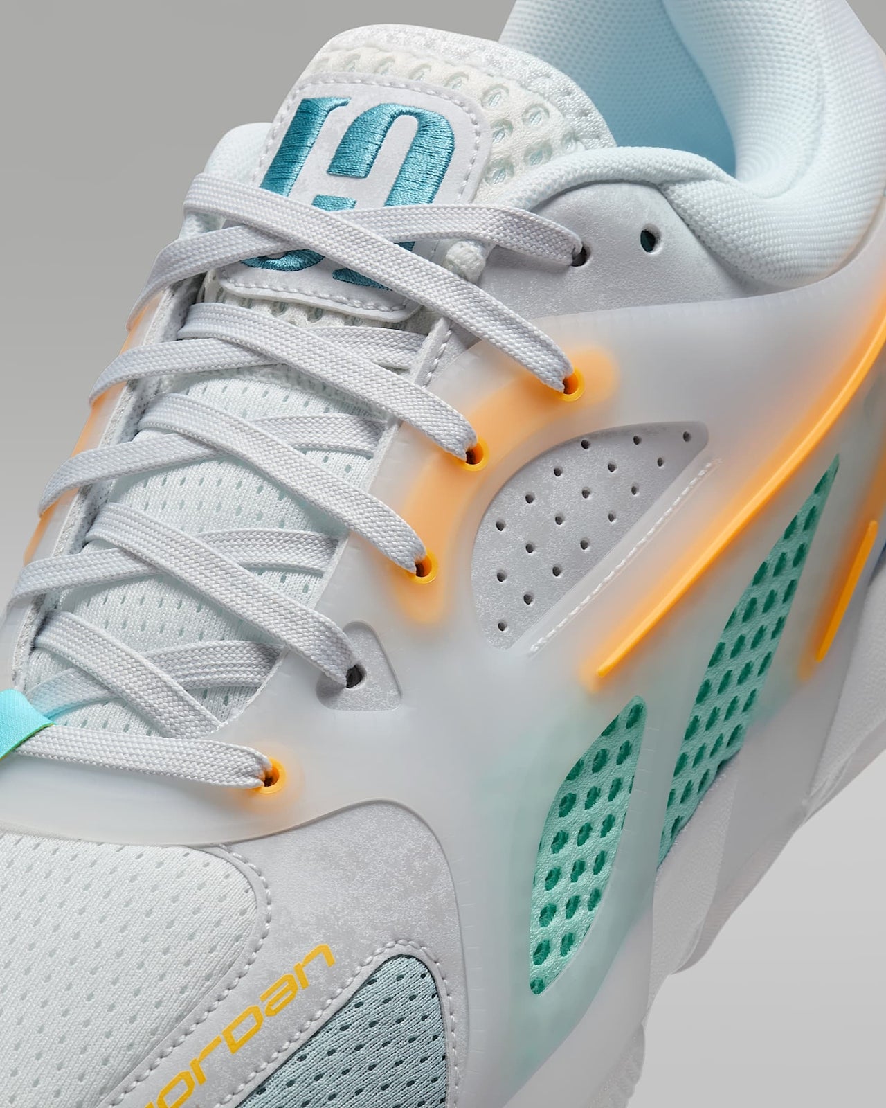 FQ3859-101 Nike Jordan Heir Series Poolside (Men's)
