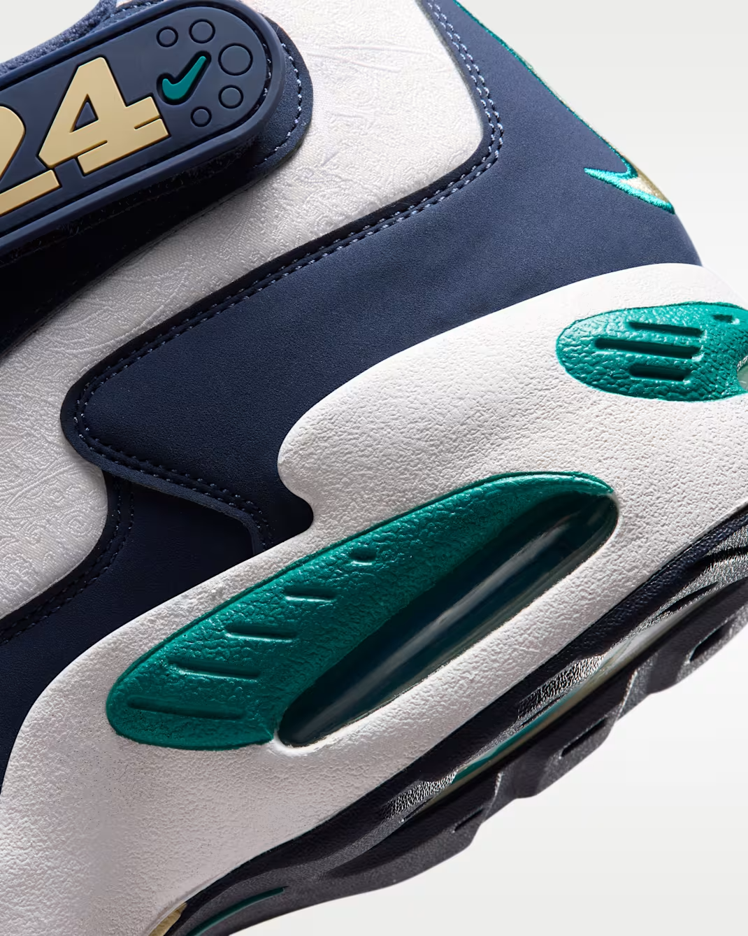 IV6299-410 Nike Air Griffey Max 1 "HBCU Swingman Classic" (Men's)